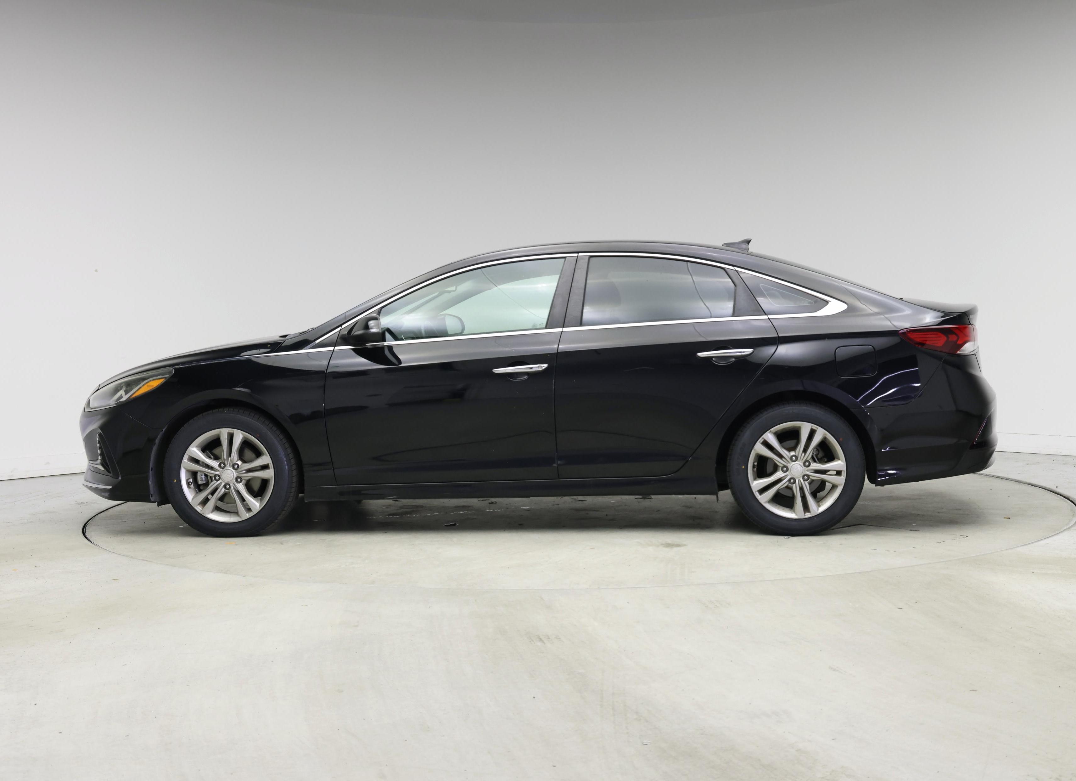 Thumbnail: 2018 Hyundai Sonata - 3