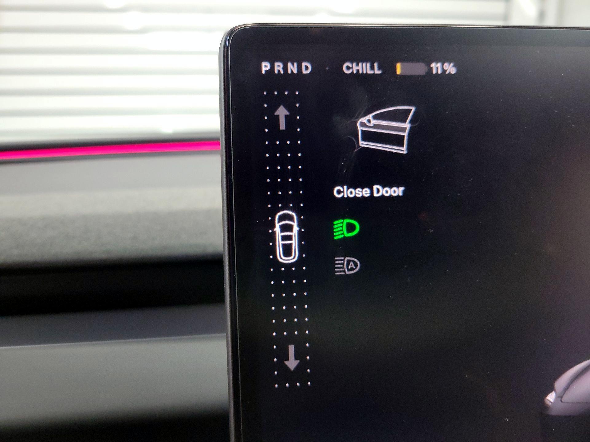 Thumbnail: 2025 Tesla Model 3 - 17