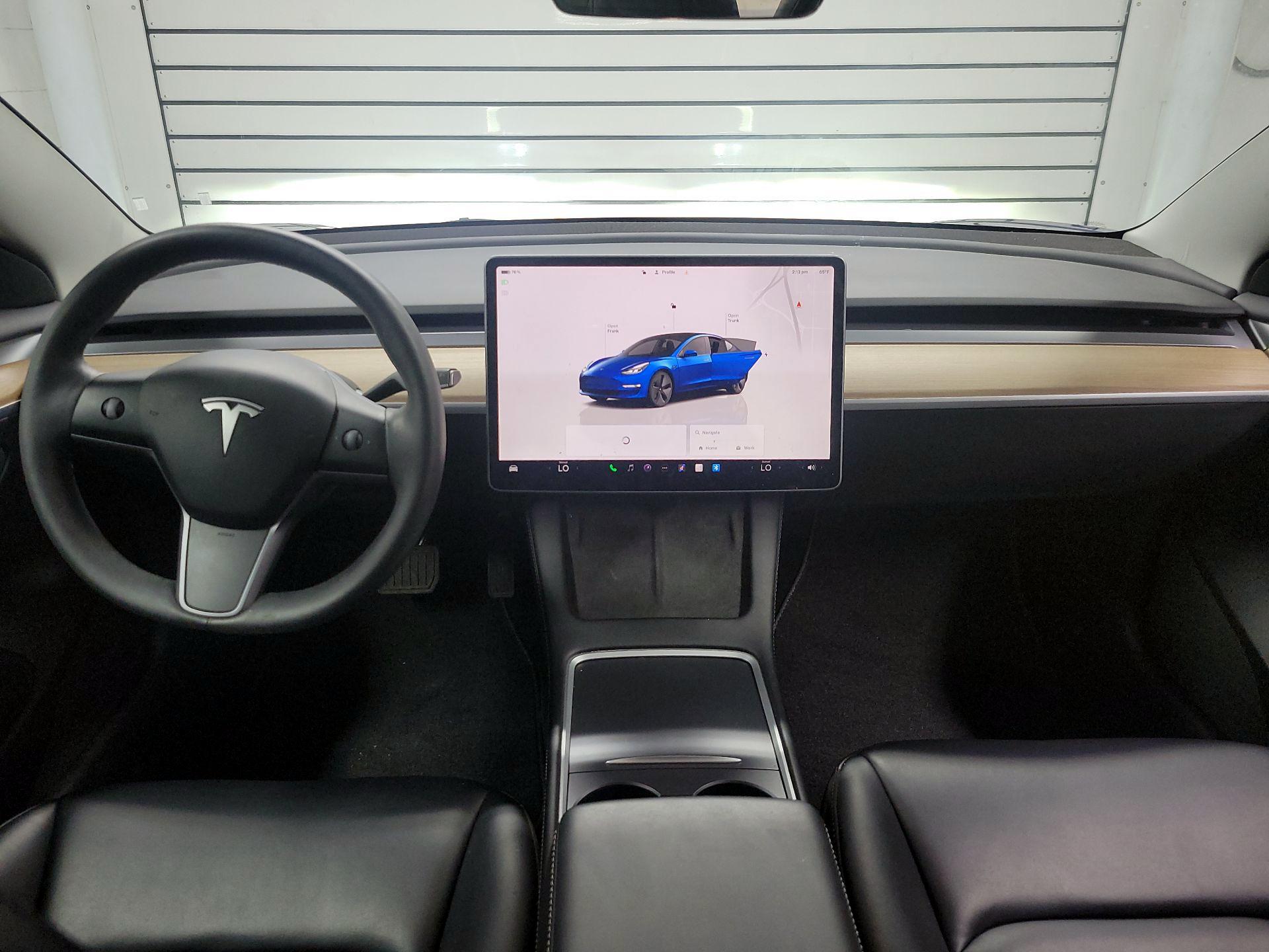 Thumbnail: 2023 Tesla Model 3 - 9