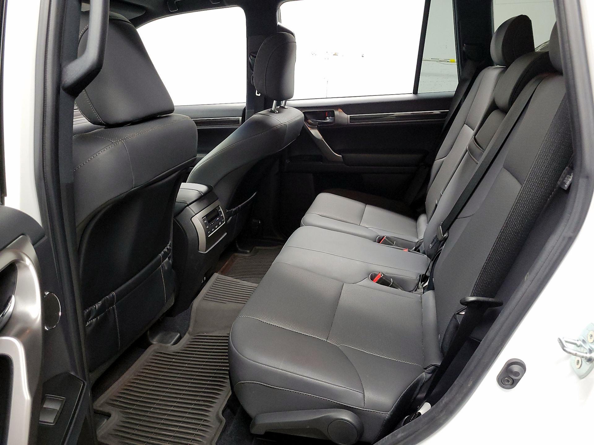 Thumbnail: 2023 Lexus GX - 20