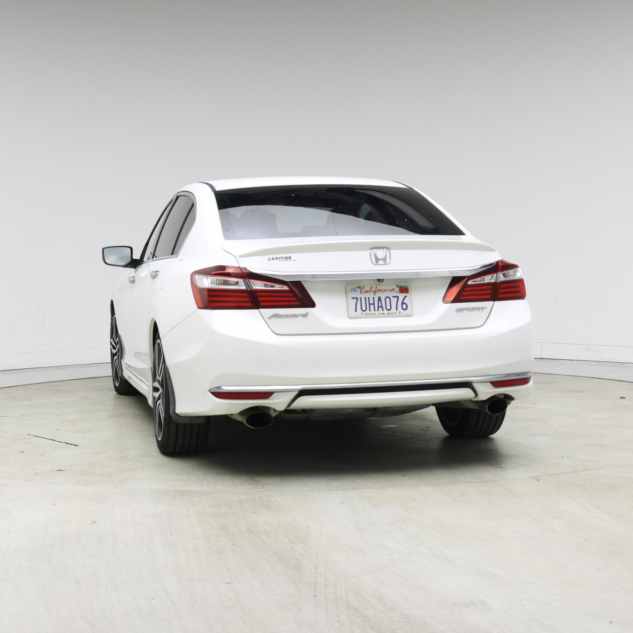 Thumbnail: 2016 Honda Accord - 6