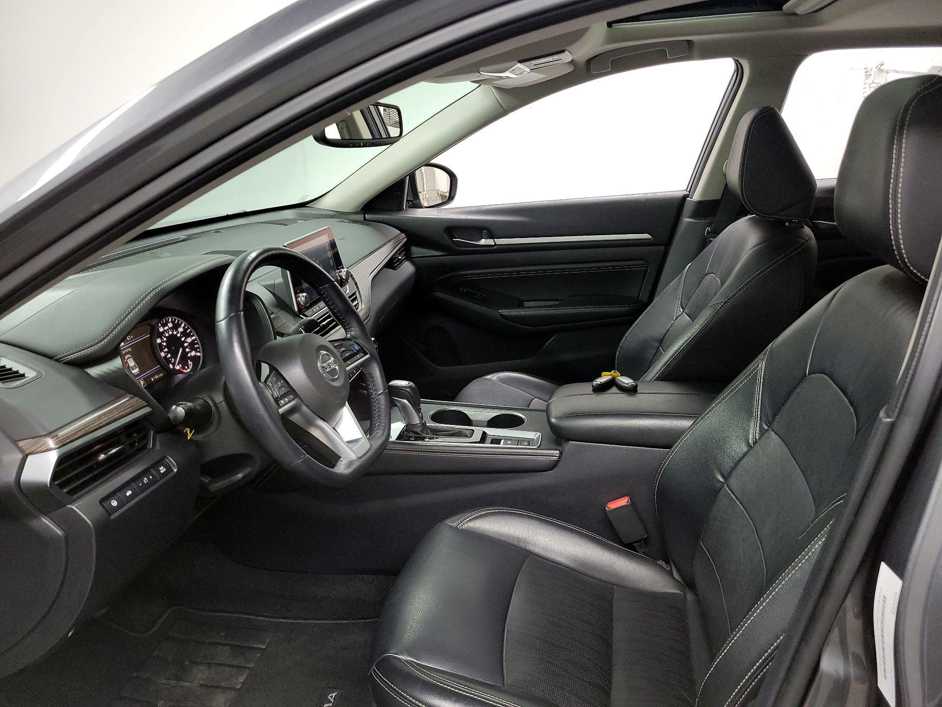 Thumbnail: 2019 Nissan Altima - 11