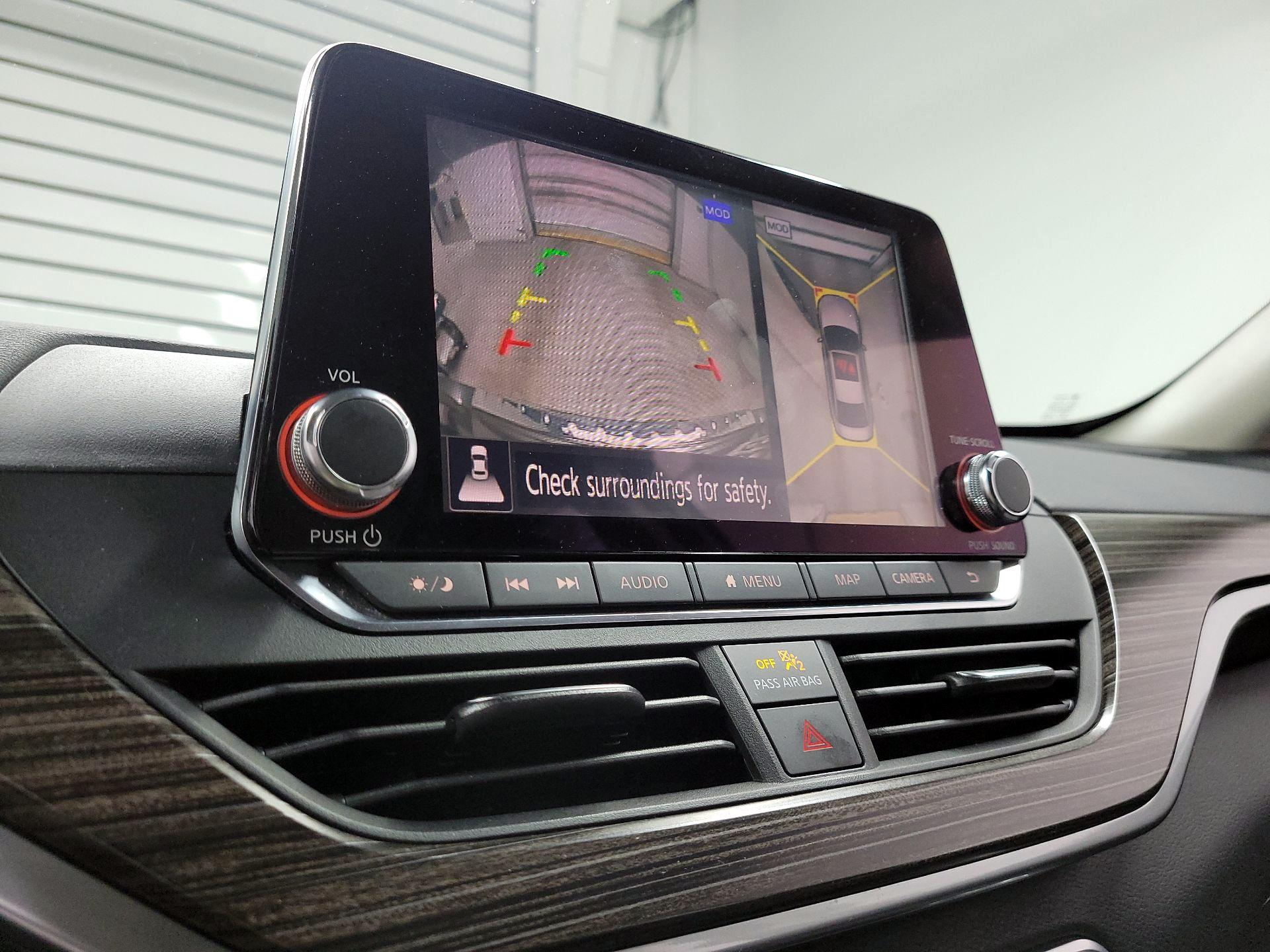 Thumbnail: 2019 Nissan Altima - 15