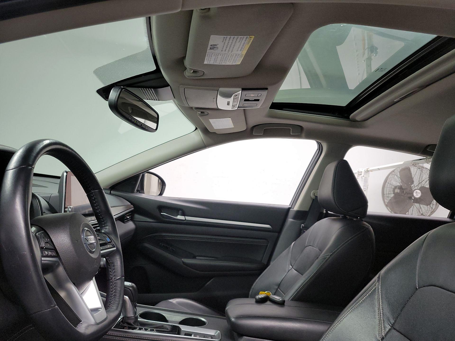 Thumbnail: 2019 Nissan Altima - 20