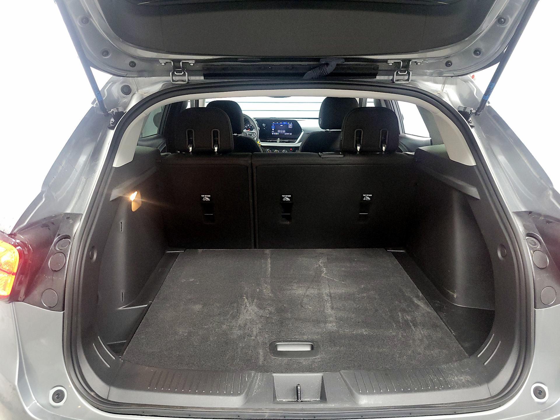 Thumbnail: 2024 Chevrolet Trax - 18