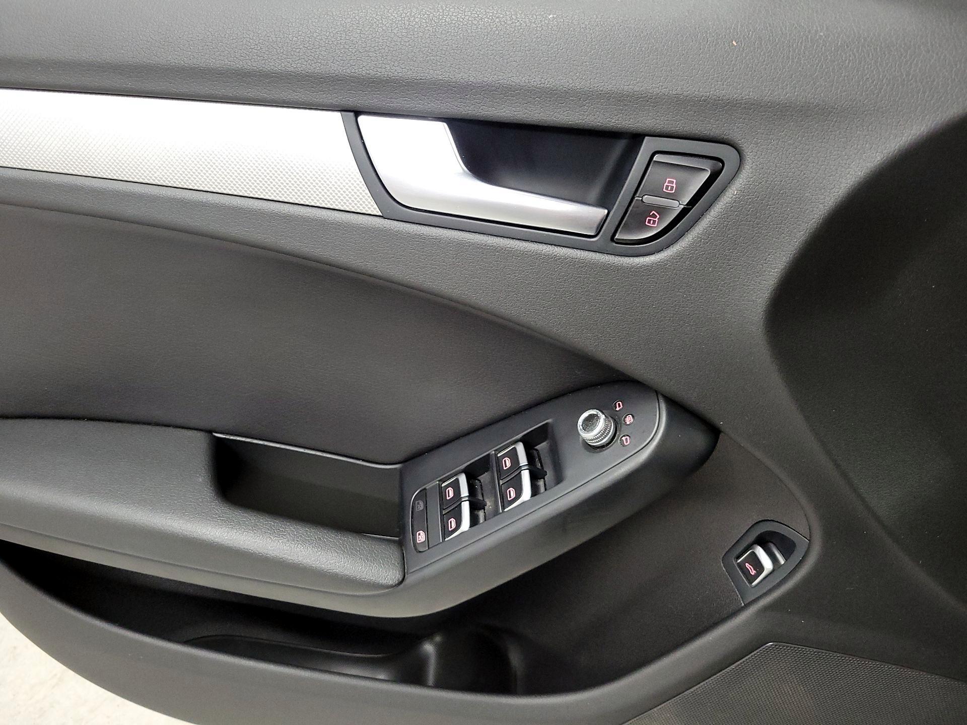 Thumbnail: 2016 Audi A4 - 12