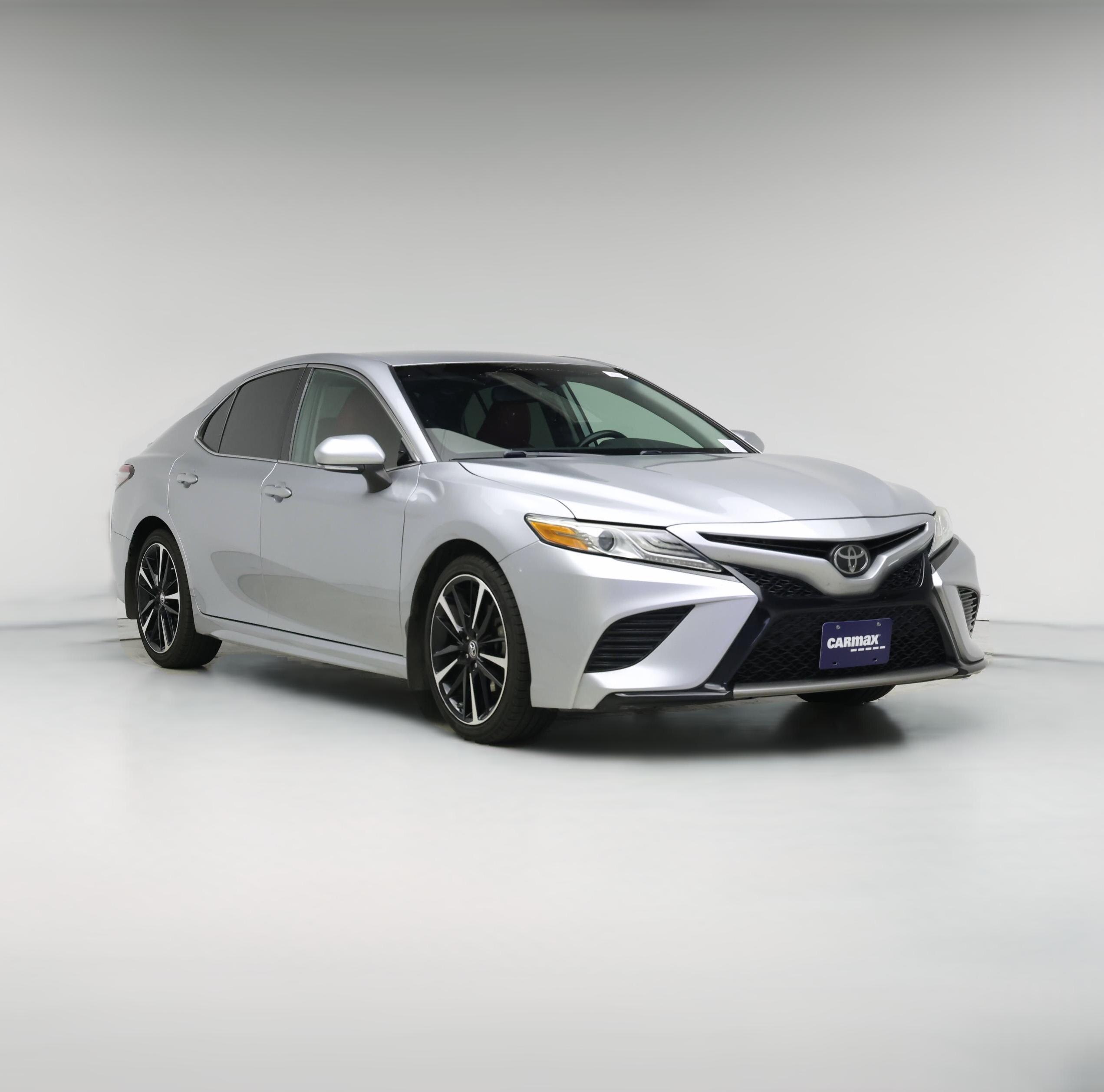 Thumbnail: 2019 Toyota Camry - 1