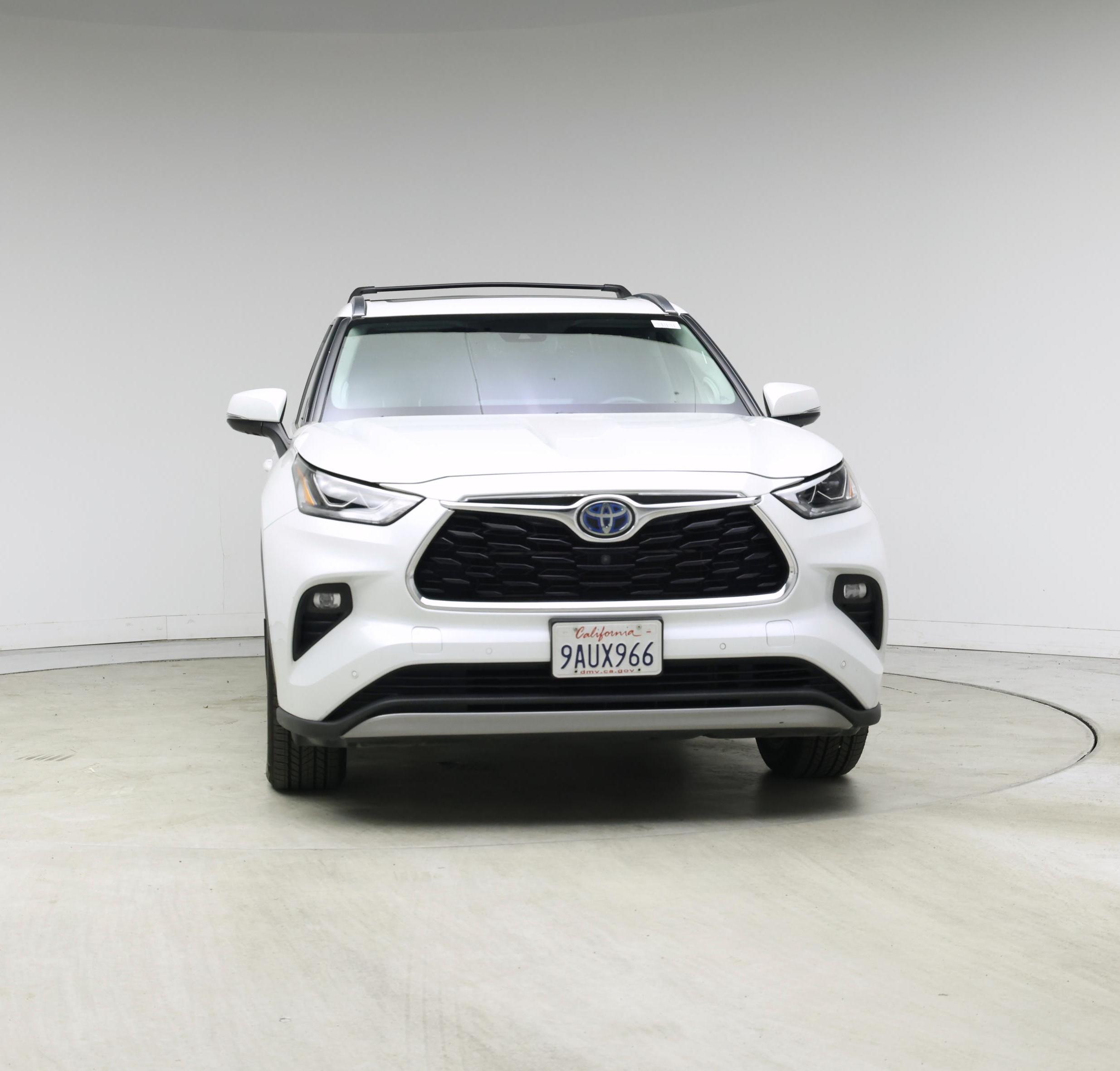 Thumbnail: 2022 Toyota Highlander - 5