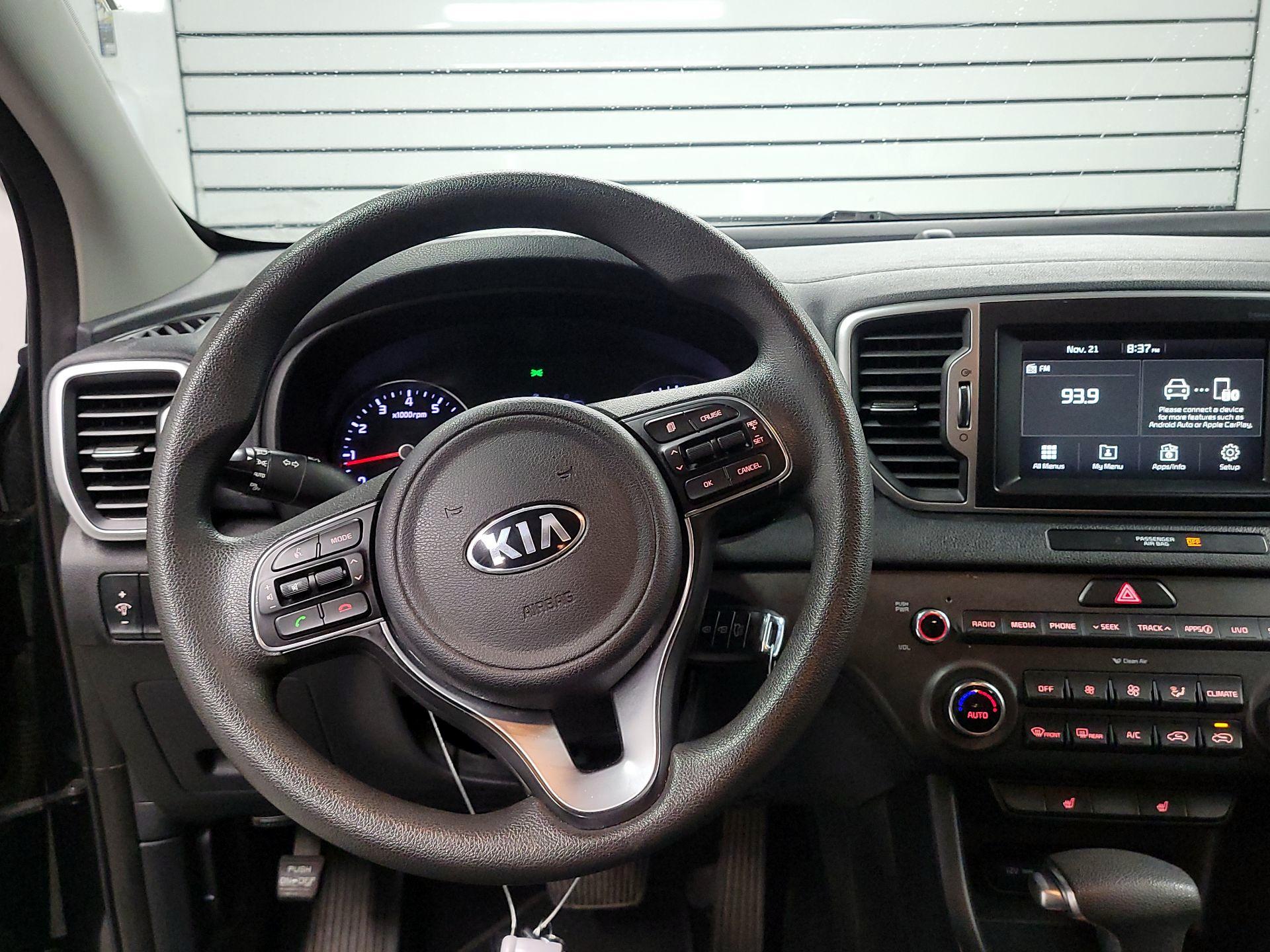 Thumbnail: 2019 Kia Sportage - 10