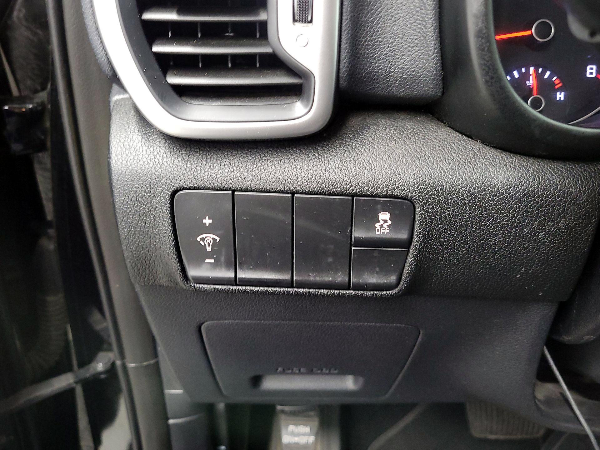 Thumbnail: 2019 Kia Sportage - 13