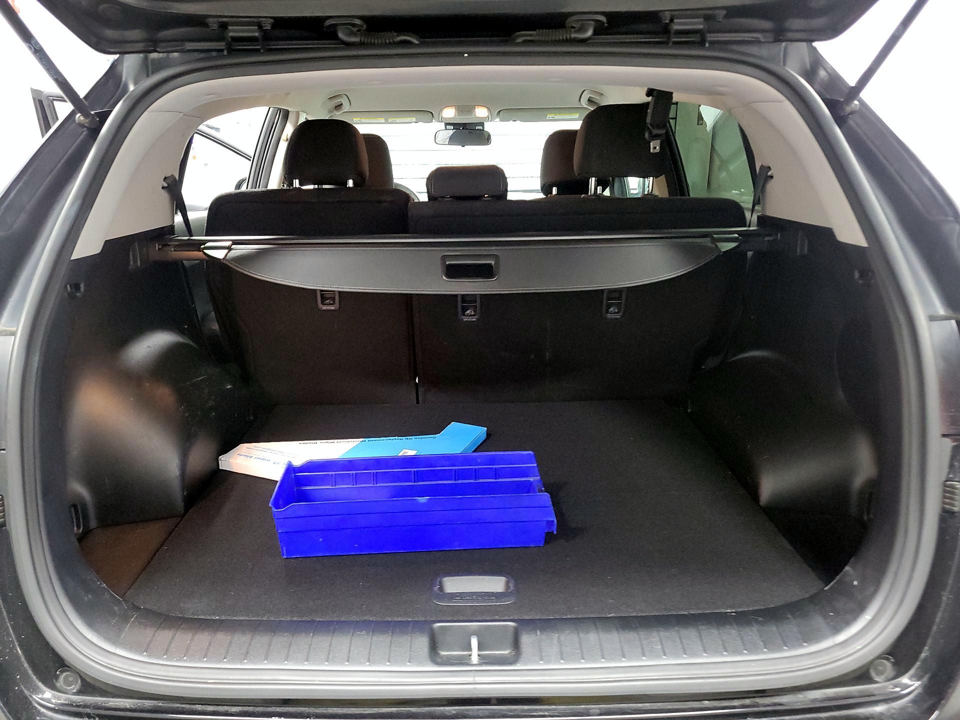 Thumbnail: 2019 Kia Sportage - 18