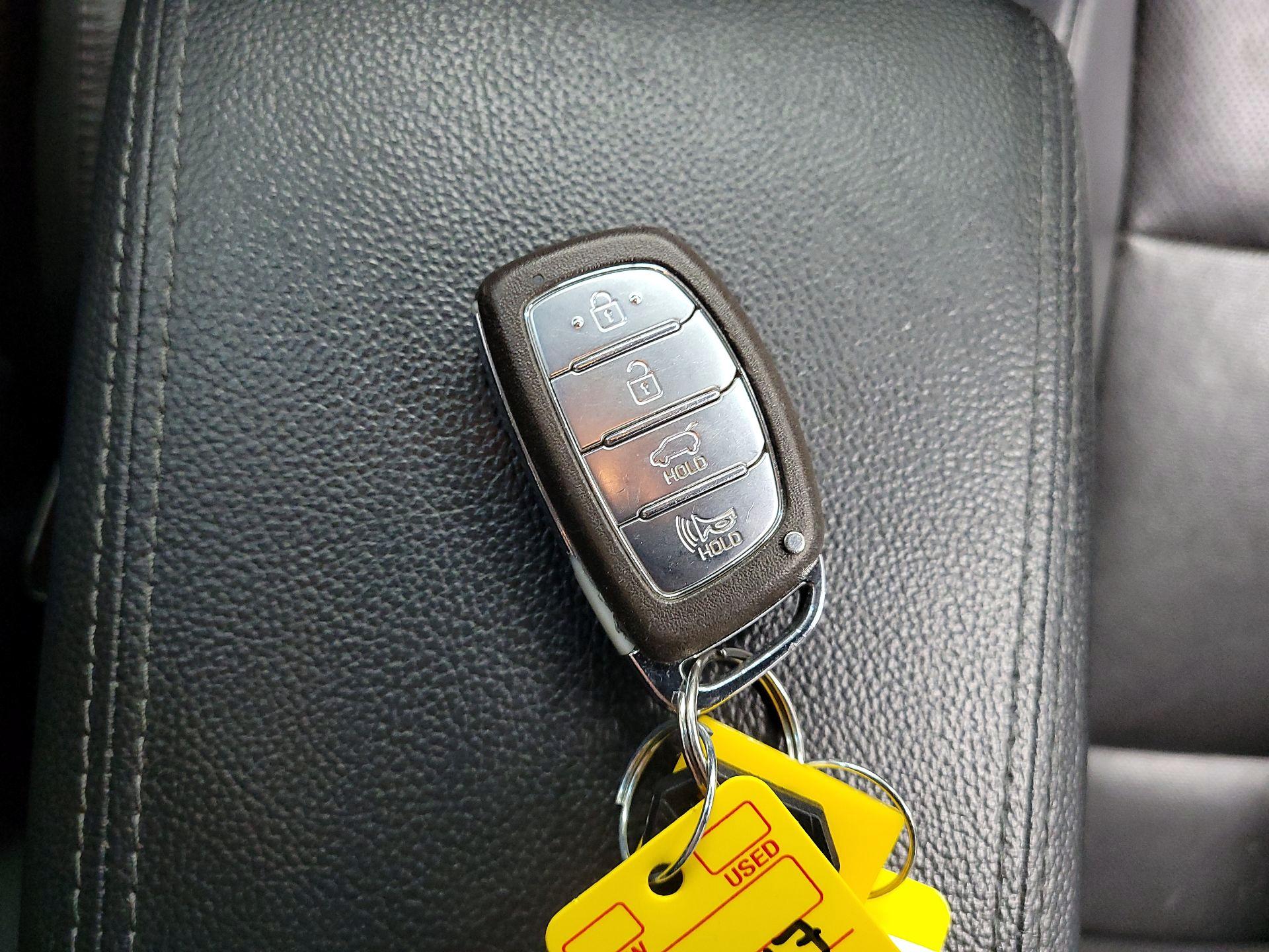 Thumbnail: 2017 Hyundai Tucson - 19