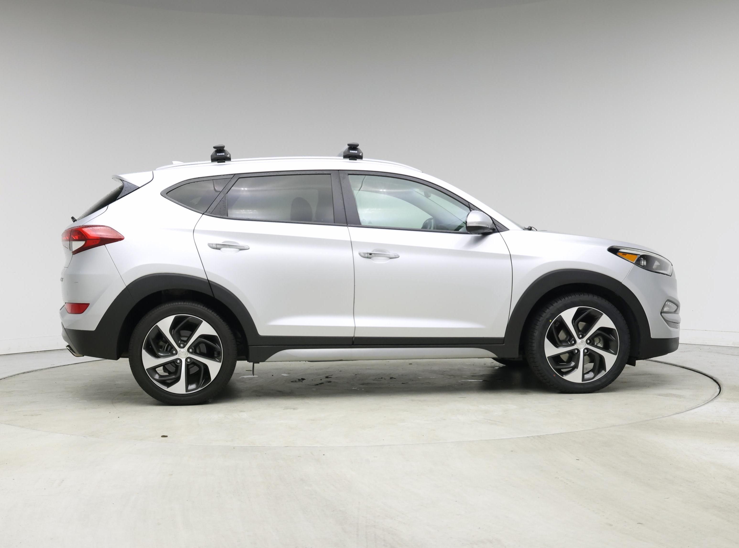 Thumbnail: 2017 Hyundai Tucson - 7