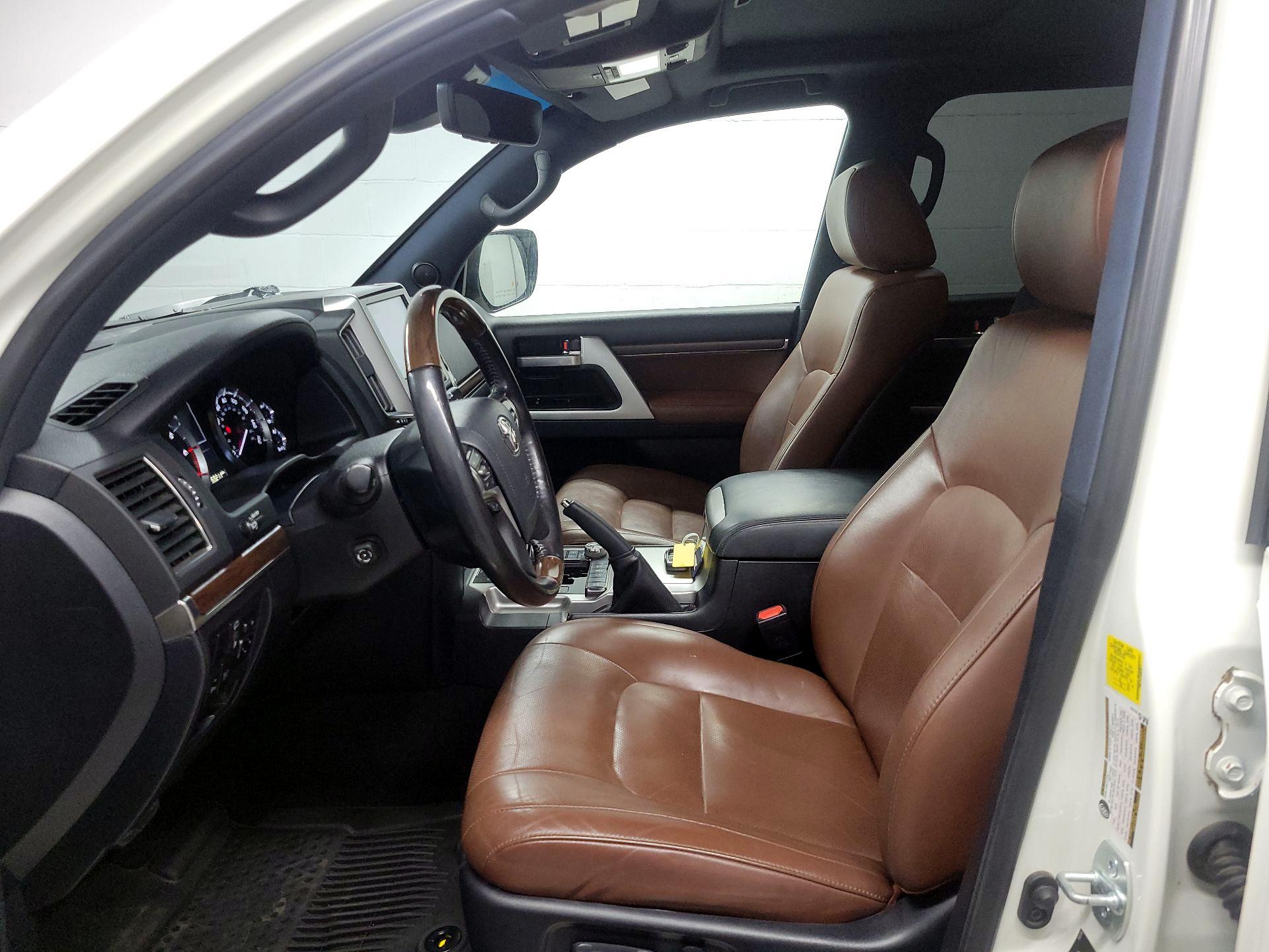 Thumbnail: 2021 Toyota Land Cruiser - 11