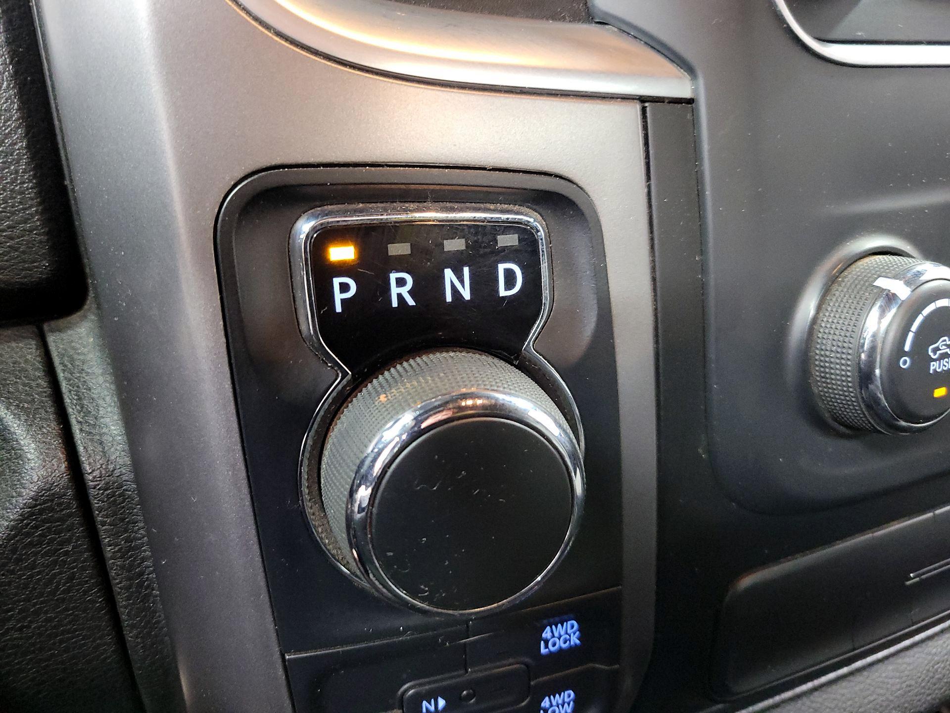 Thumbnail: 2021 RAM 1500 Classic - 17