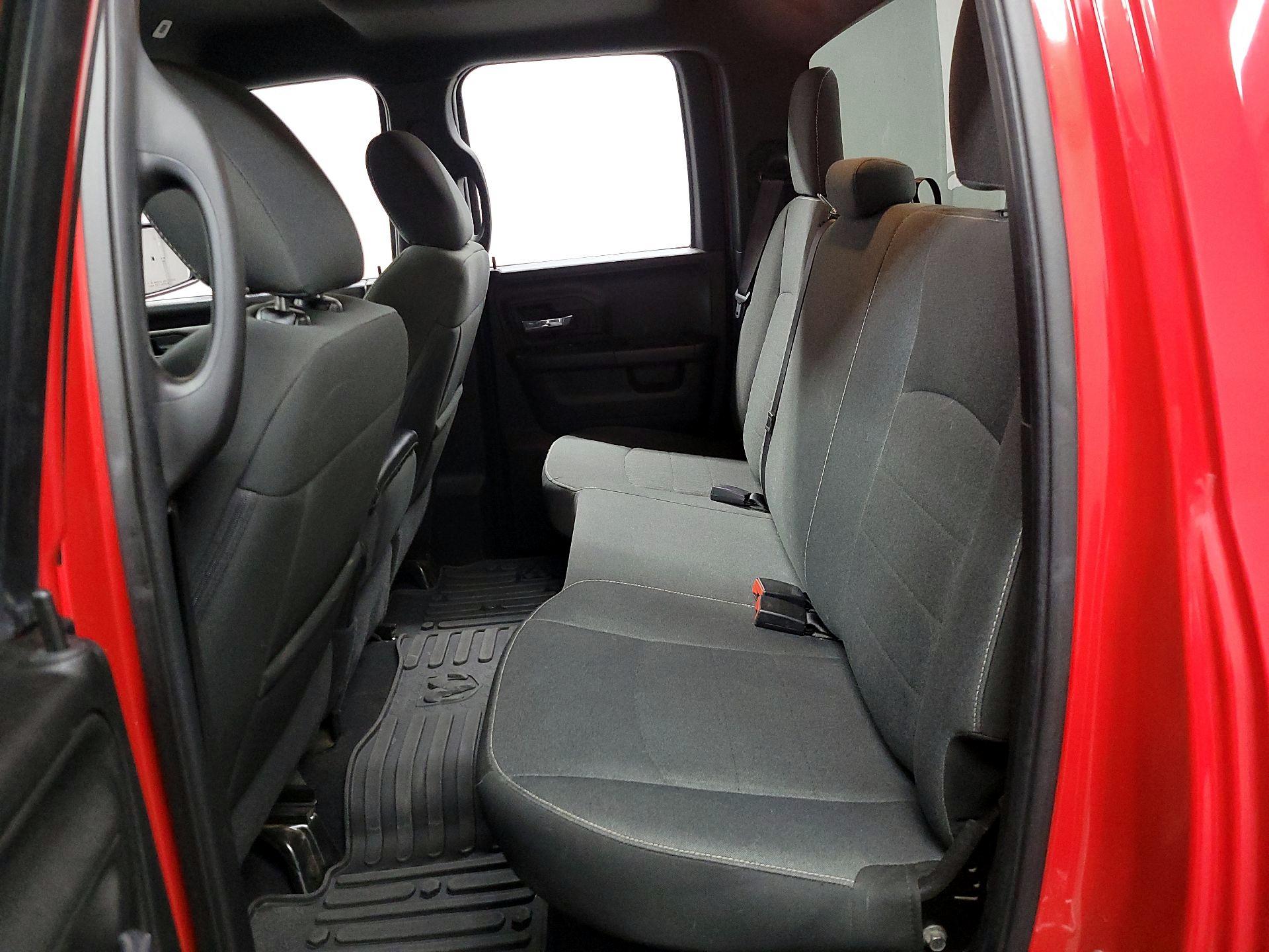 Thumbnail: 2021 RAM 1500 Classic - 18