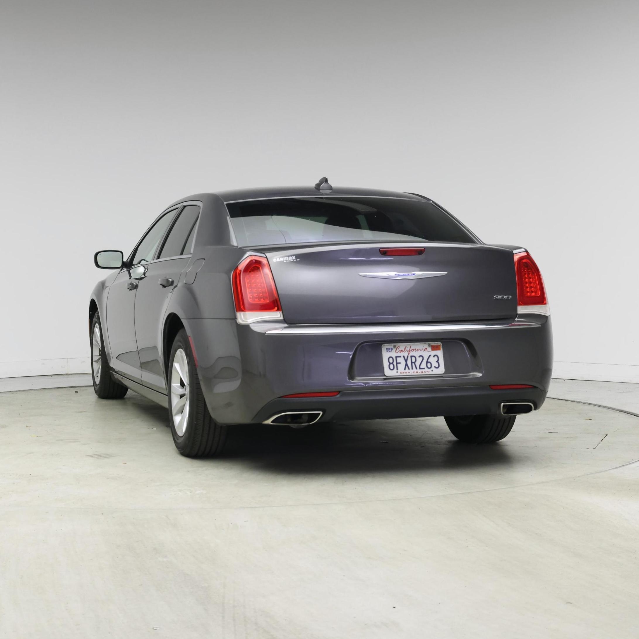 Thumbnail: 2018 Chrysler 300 - 6