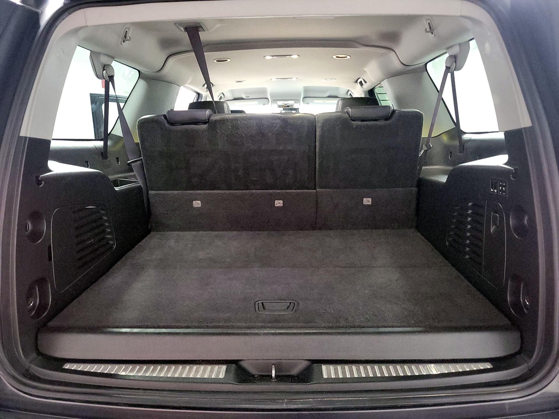 Thumbnail: 2017 GMC Yukon XL - 18