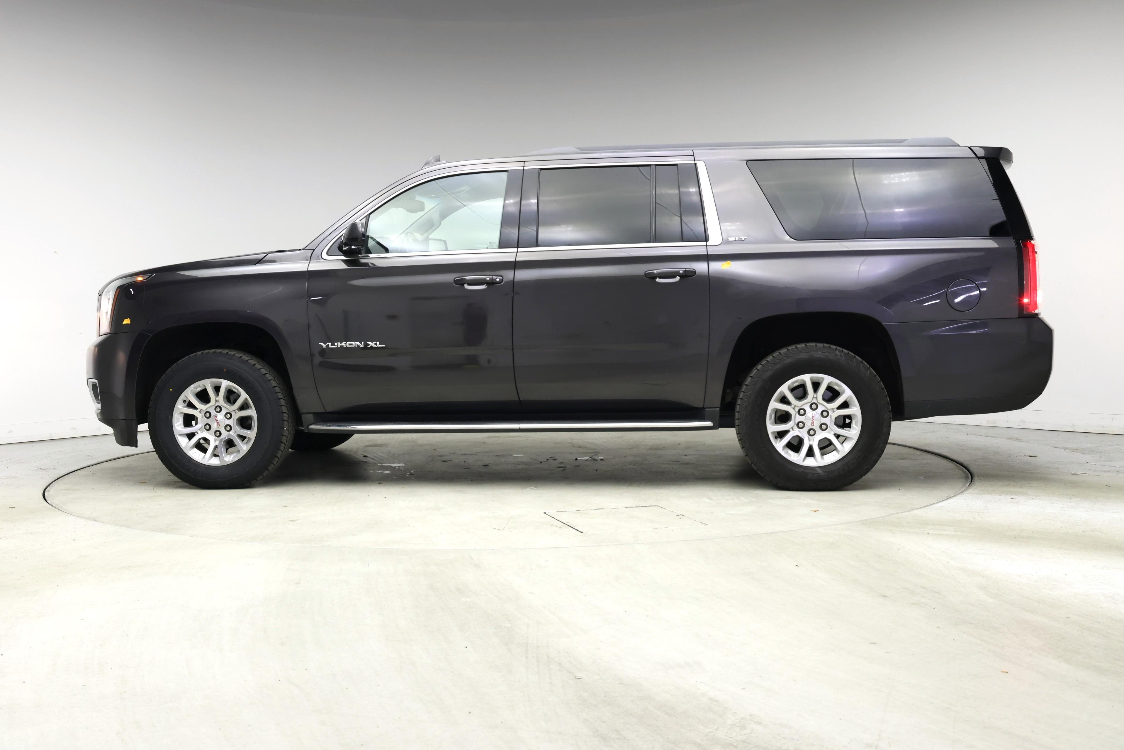 Thumbnail: 2017 GMC Yukon XL - 3