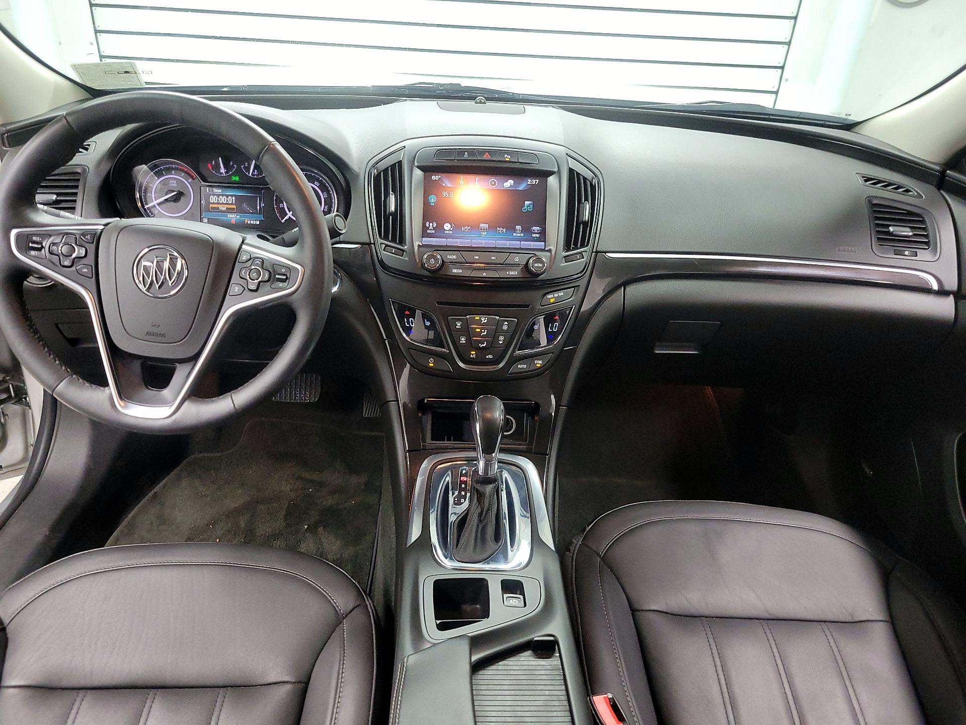 Thumbnail: 2017 Buick Regal - 9