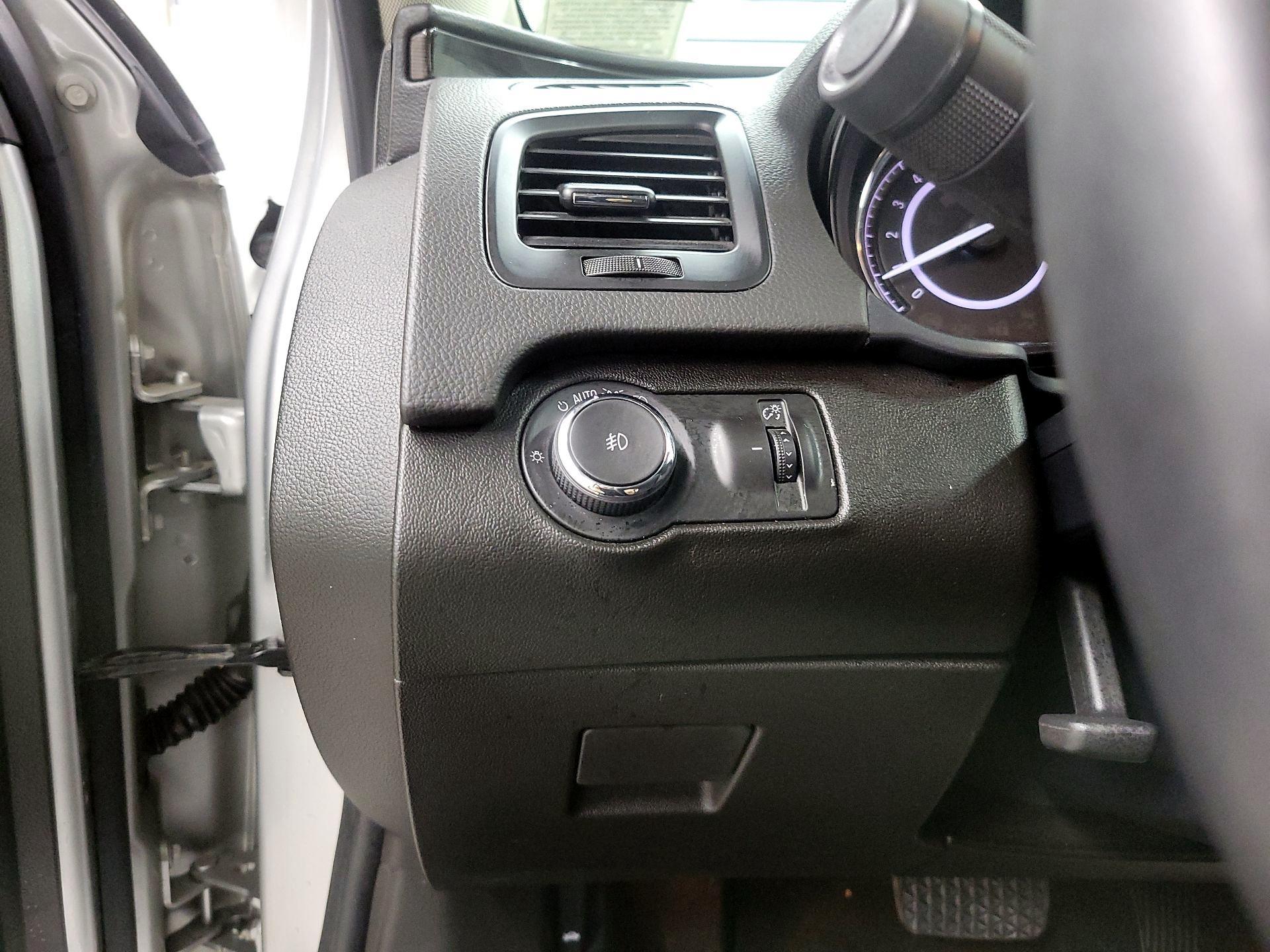 Thumbnail: 2017 Buick Regal - 13