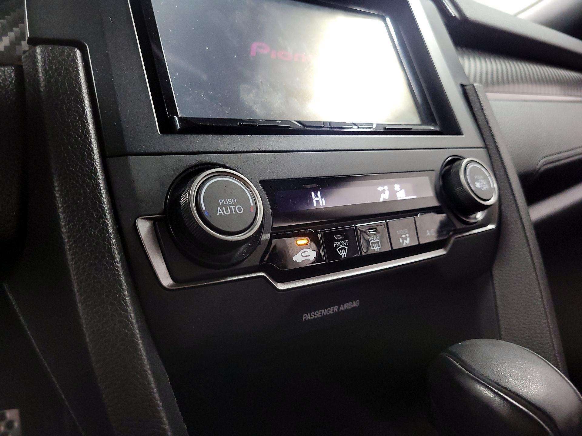 Thumbnail: 2018 Honda Civic - 15