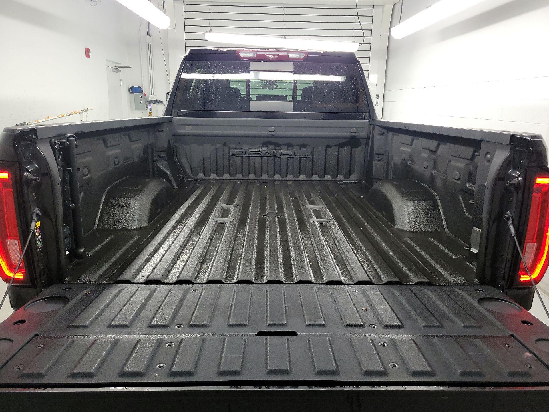 Thumbnail: 2023 GMC Sierra 2500 - 20