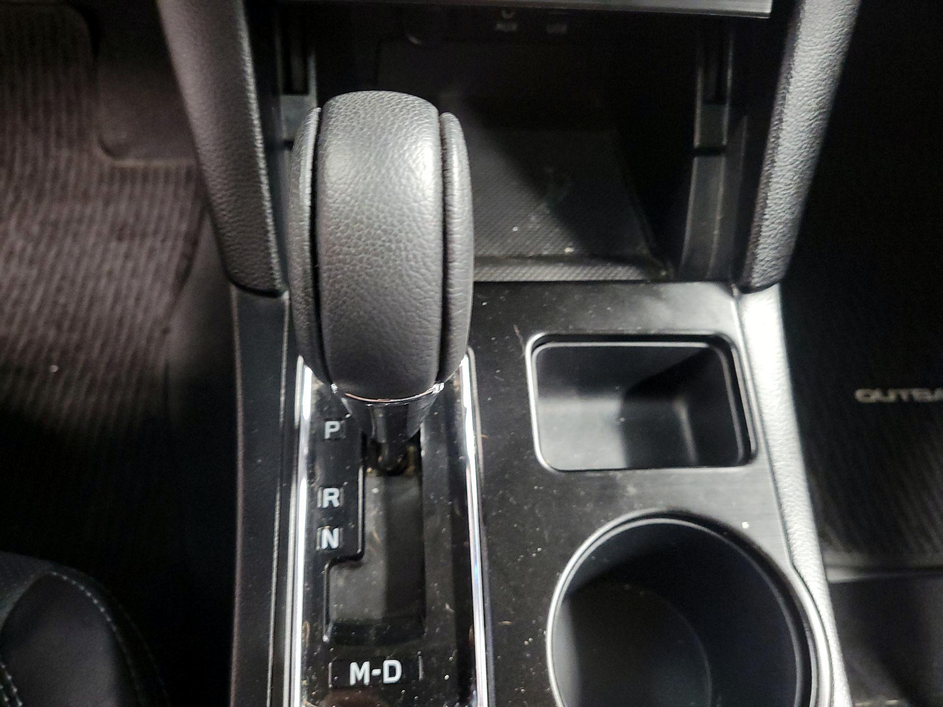 Thumbnail: 2018 Subaru Outback - 16