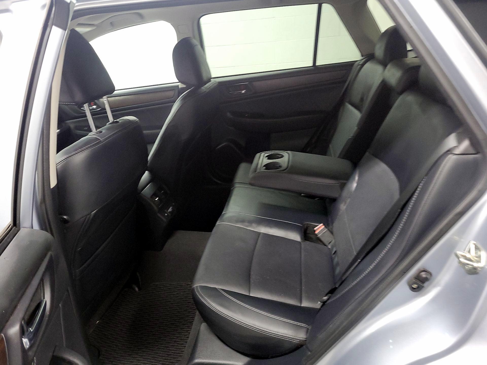 Thumbnail: 2018 Subaru Outback - 17