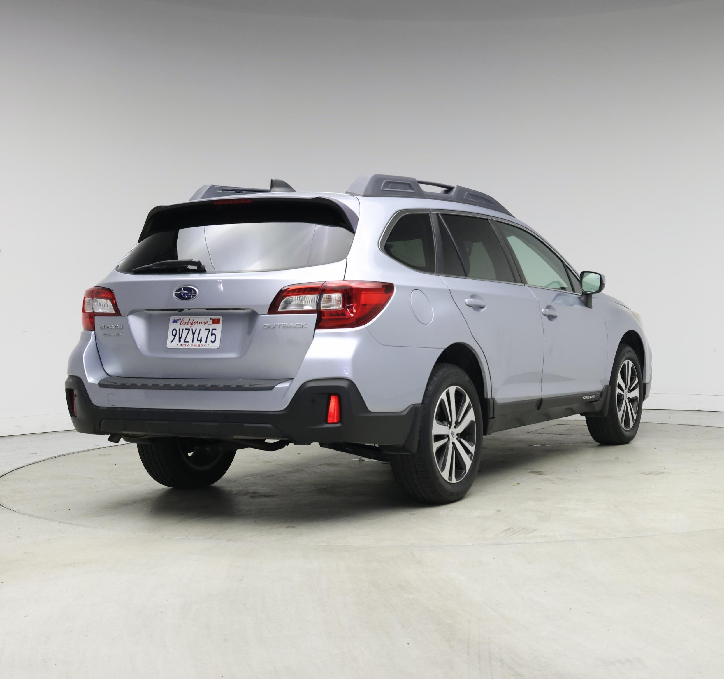 Thumbnail: 2018 Subaru Outback - 8
