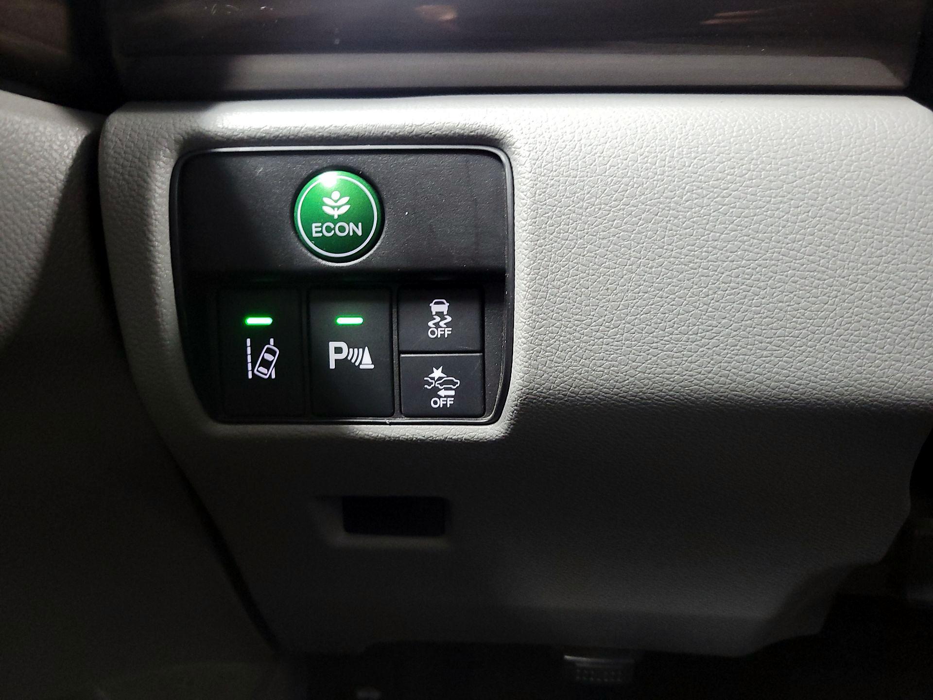 Thumbnail: 2017 Honda Accord - 13