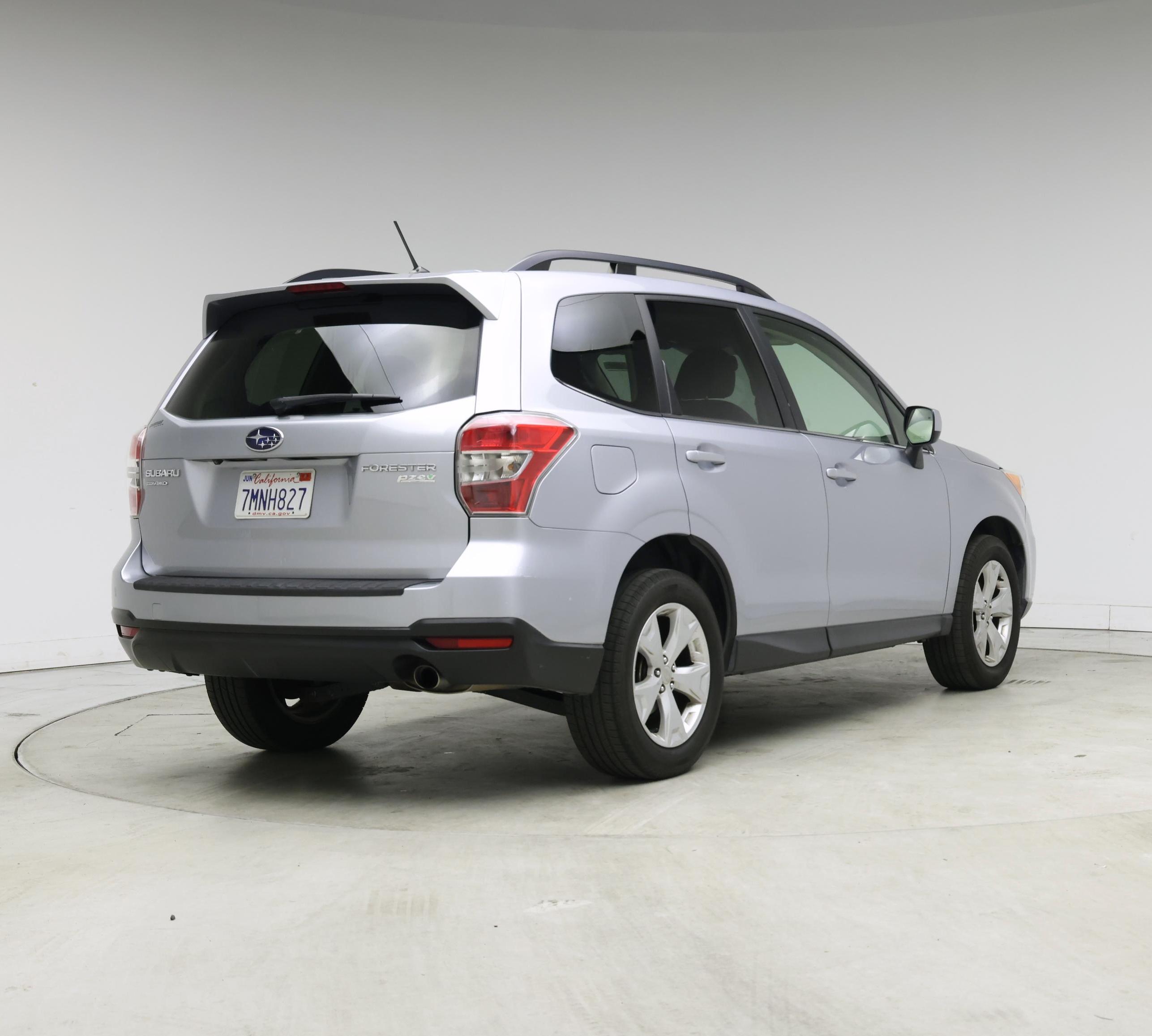 Thumbnail: 2015 Subaru Forester - 8