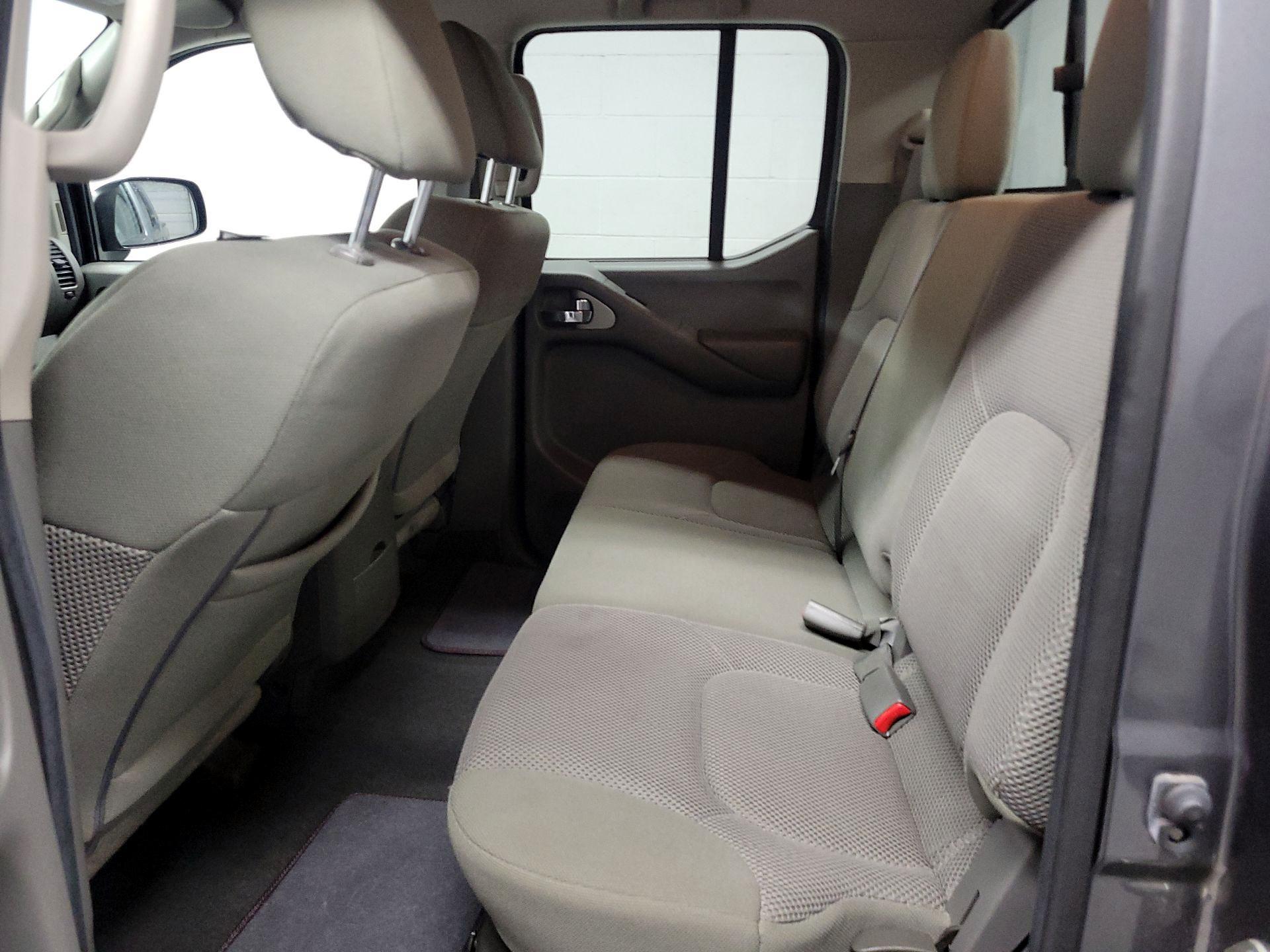 Thumbnail: 2019 Nissan Frontier - 17