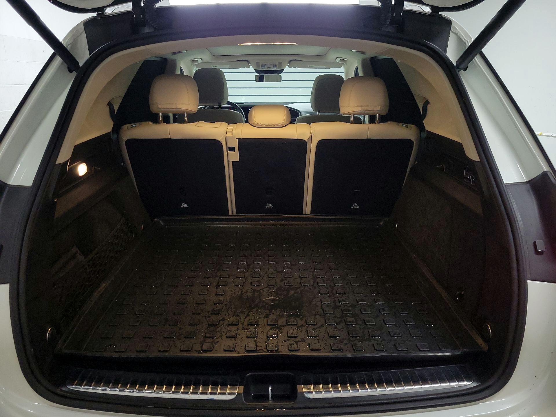 Thumbnail: 2022 Mercedes-Benz GL-Class - 18