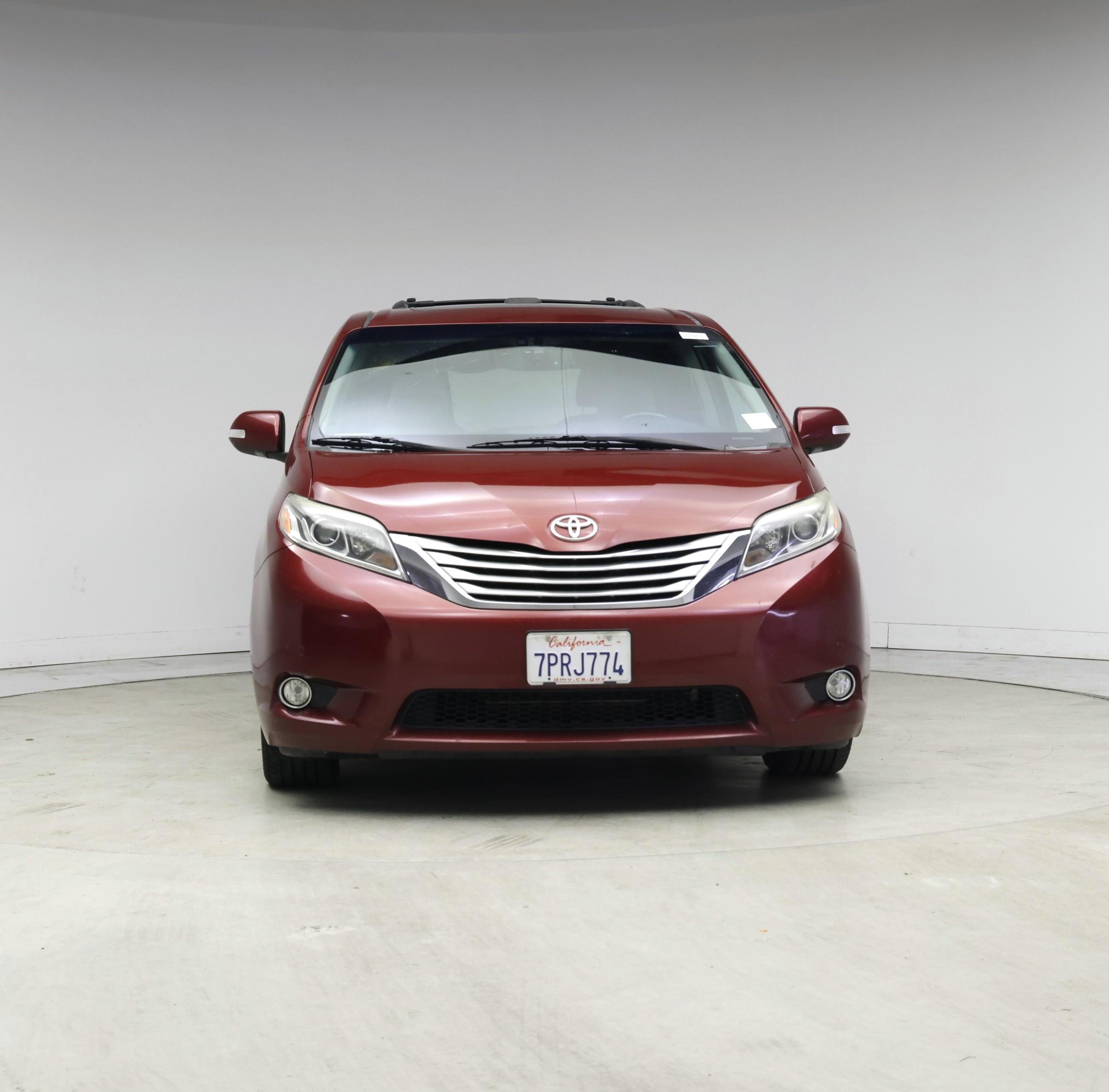 Thumbnail: 2016 Toyota Sienna - 5