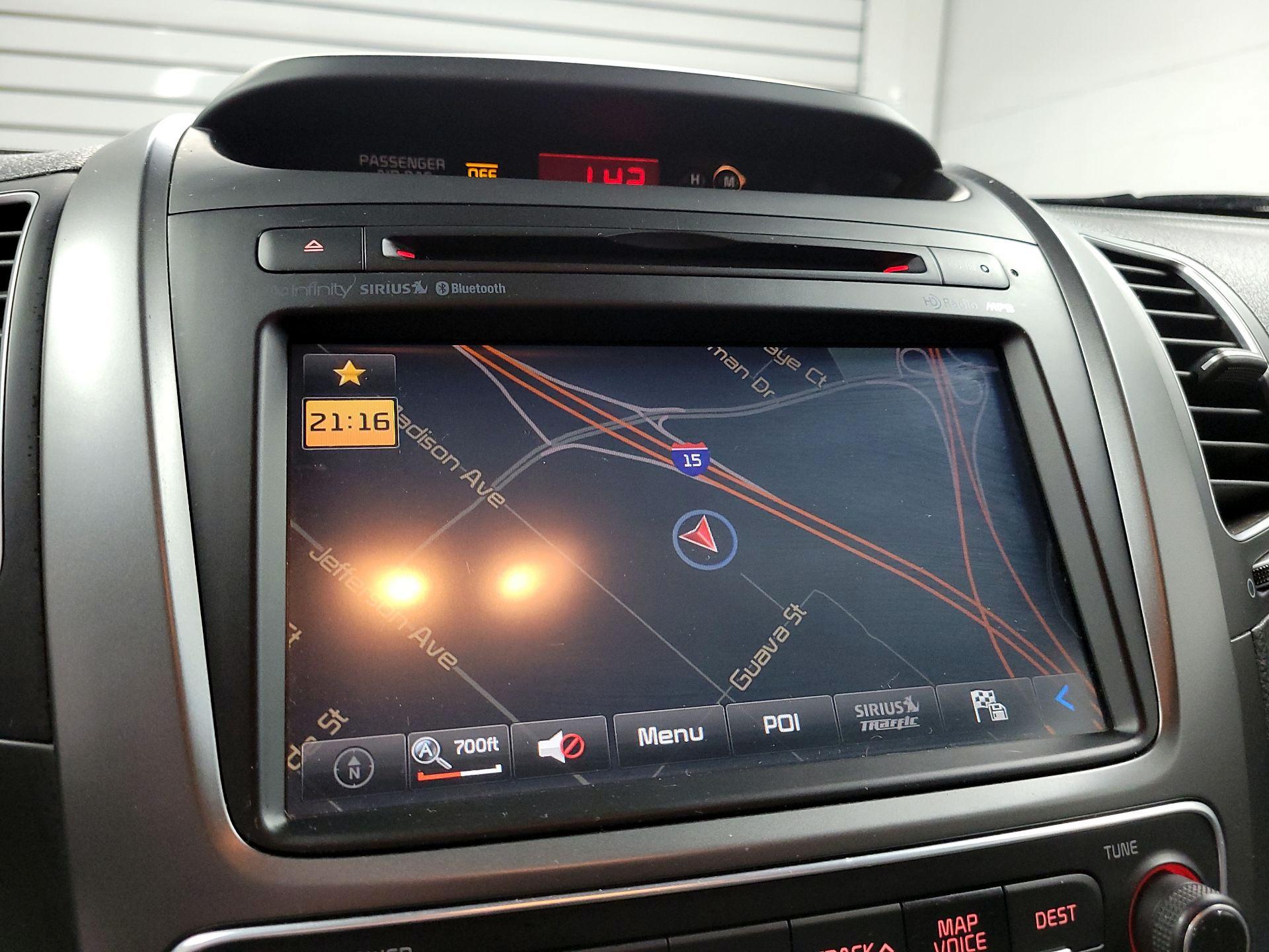 Thumbnail: 2014 Kia Sorento - 14