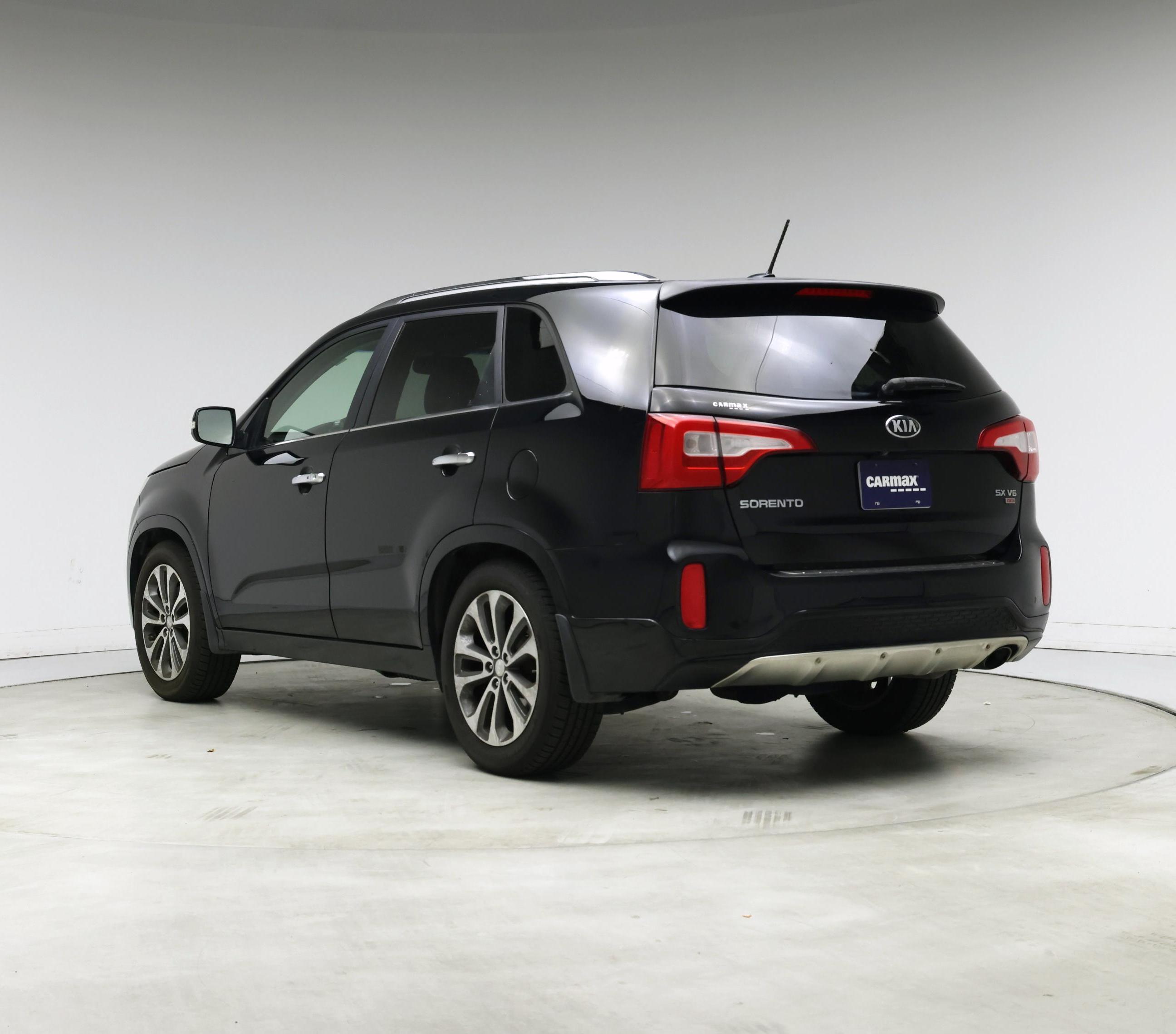 Thumbnail: 2014 Kia Sorento - 2
