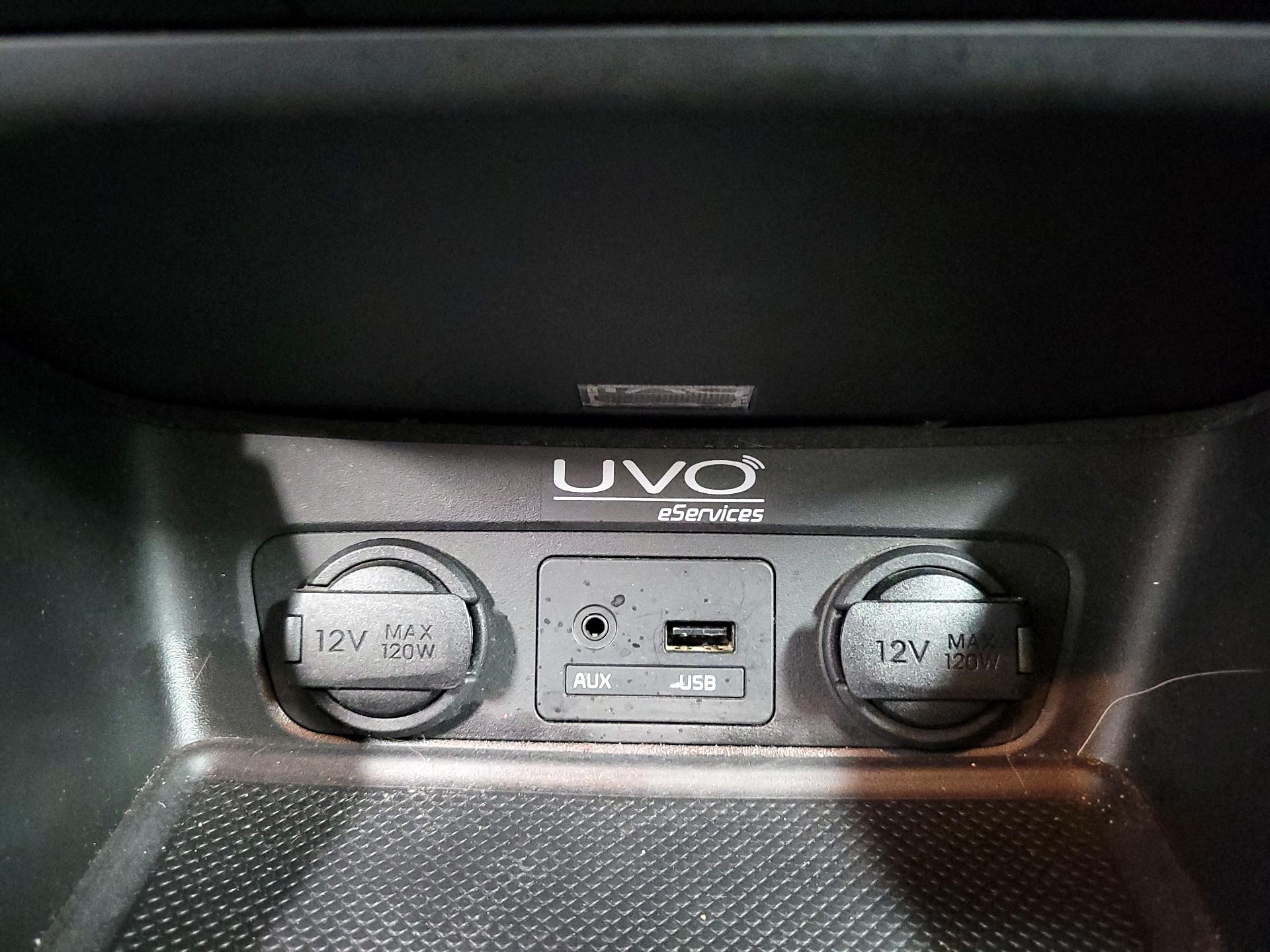 Thumbnail: 2014 Kia Sorento - 19