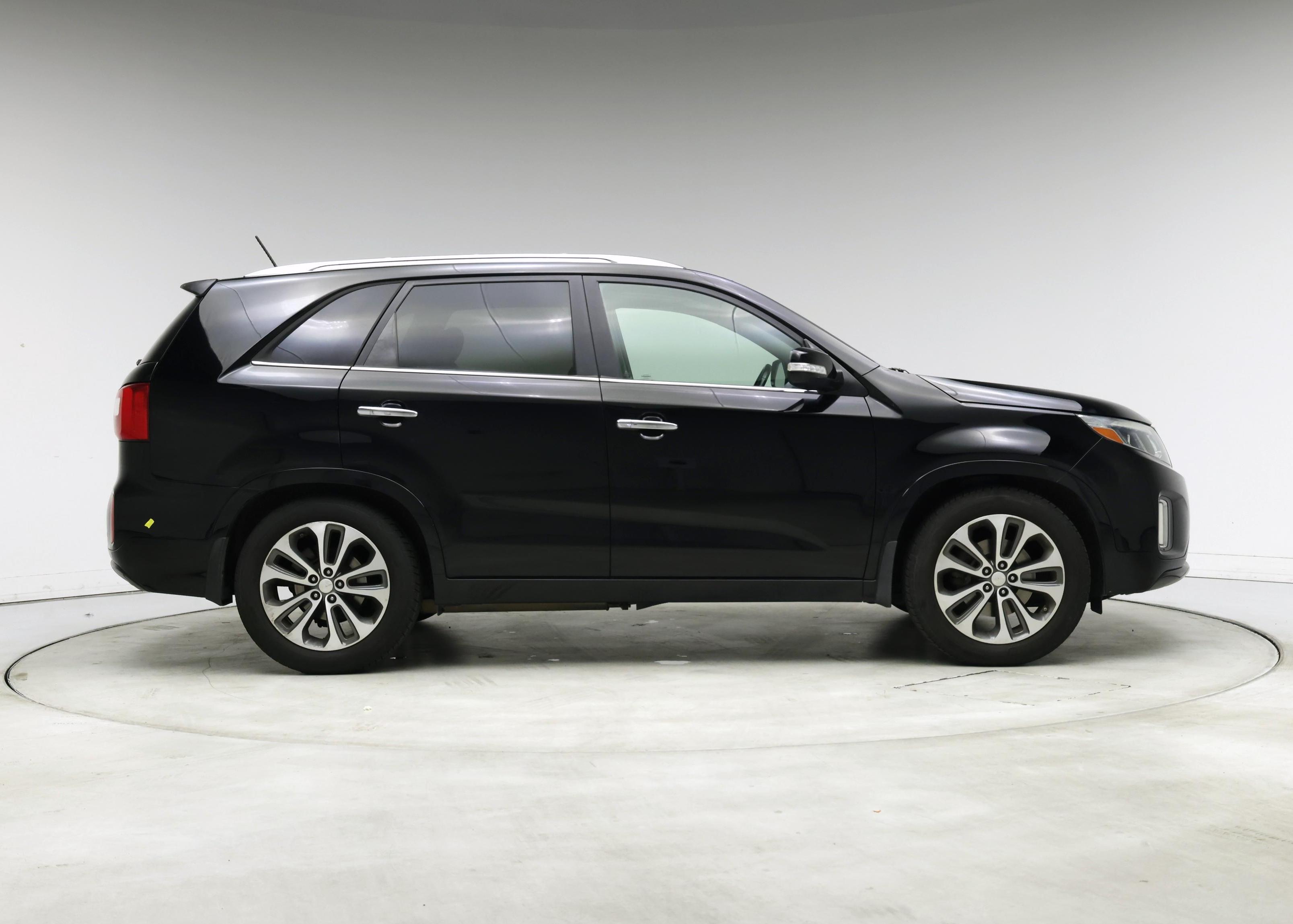 Thumbnail: 2014 Kia Sorento - 7