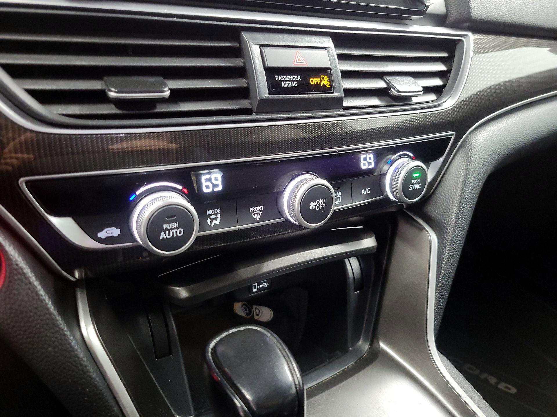 Thumbnail: 2018 Honda Accord - 15