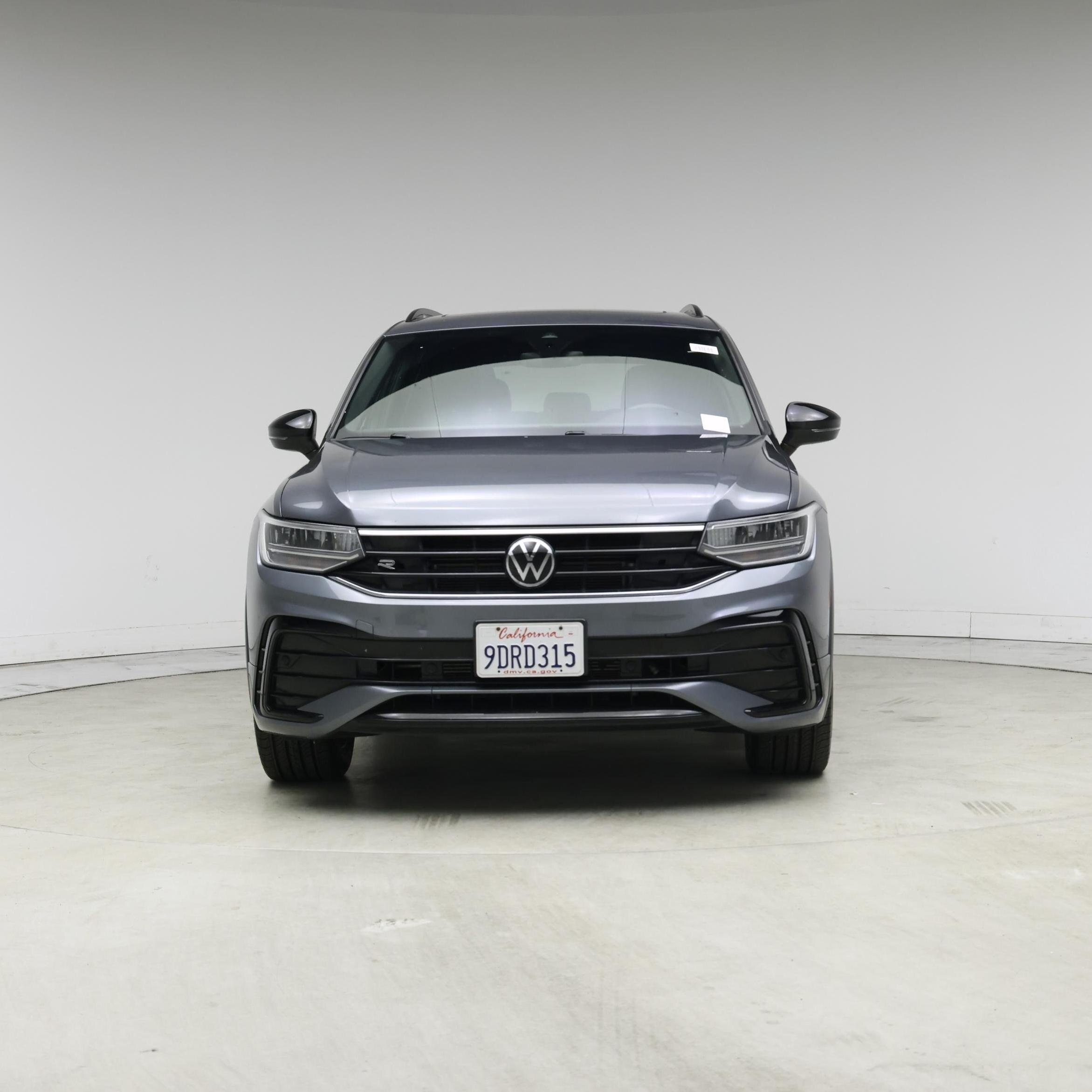 Thumbnail: 2023 Volkswagen Tiguan - 5
