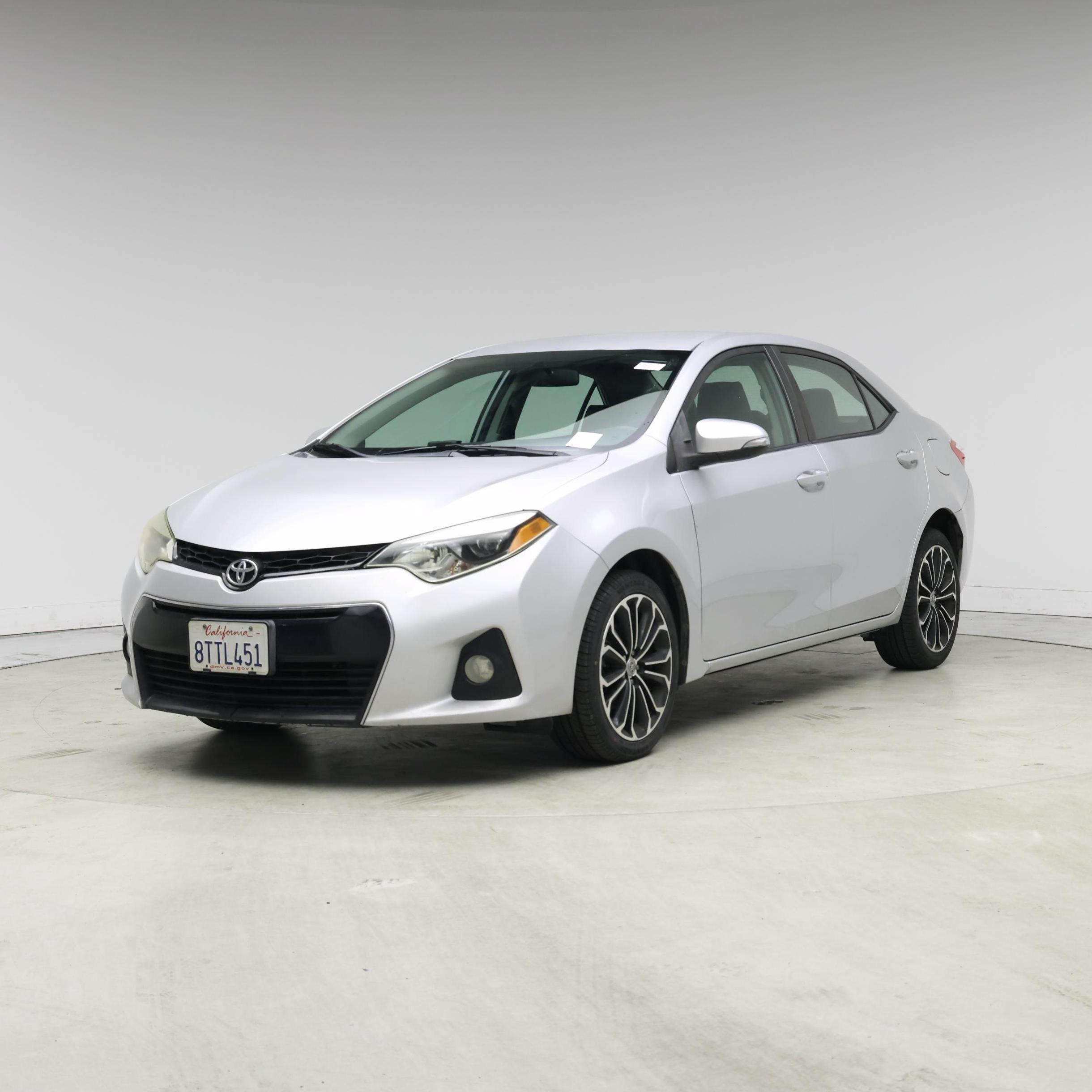 Thumbnail: 2015 Toyota Corolla - 4