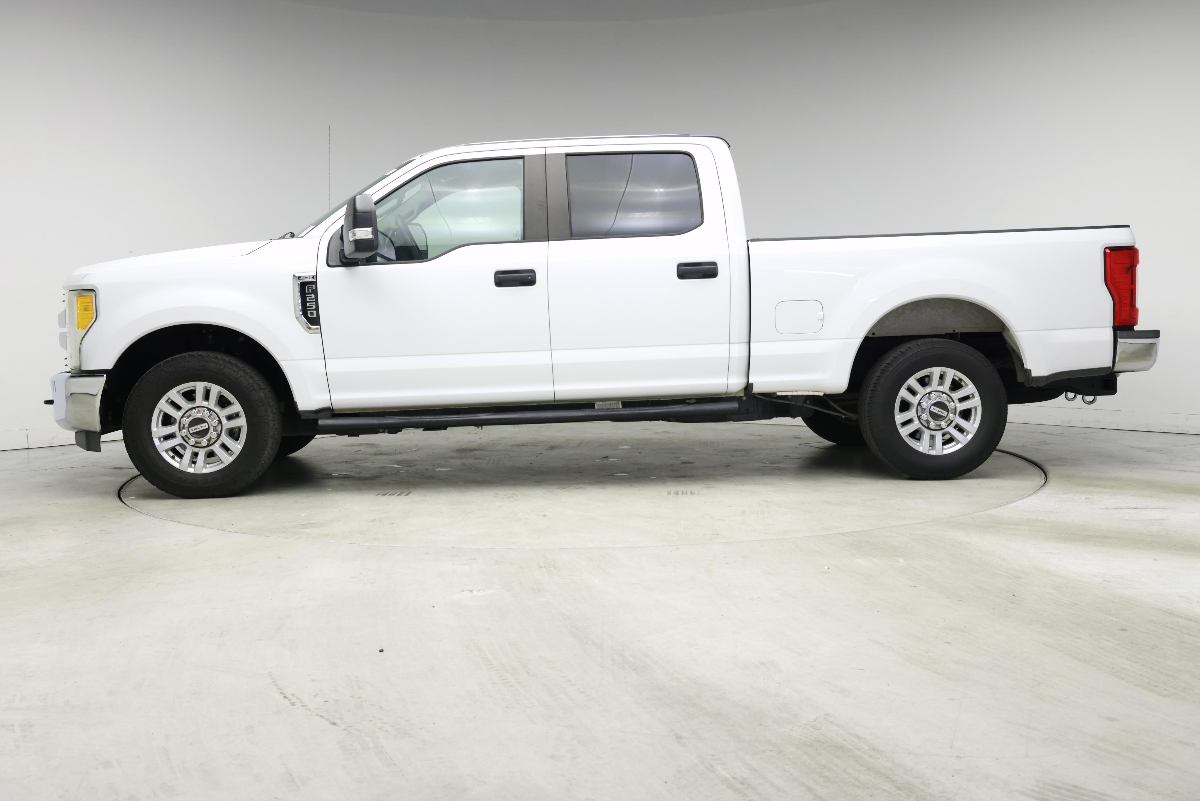 Thumbnail: 2017 Ford F-250 - 3