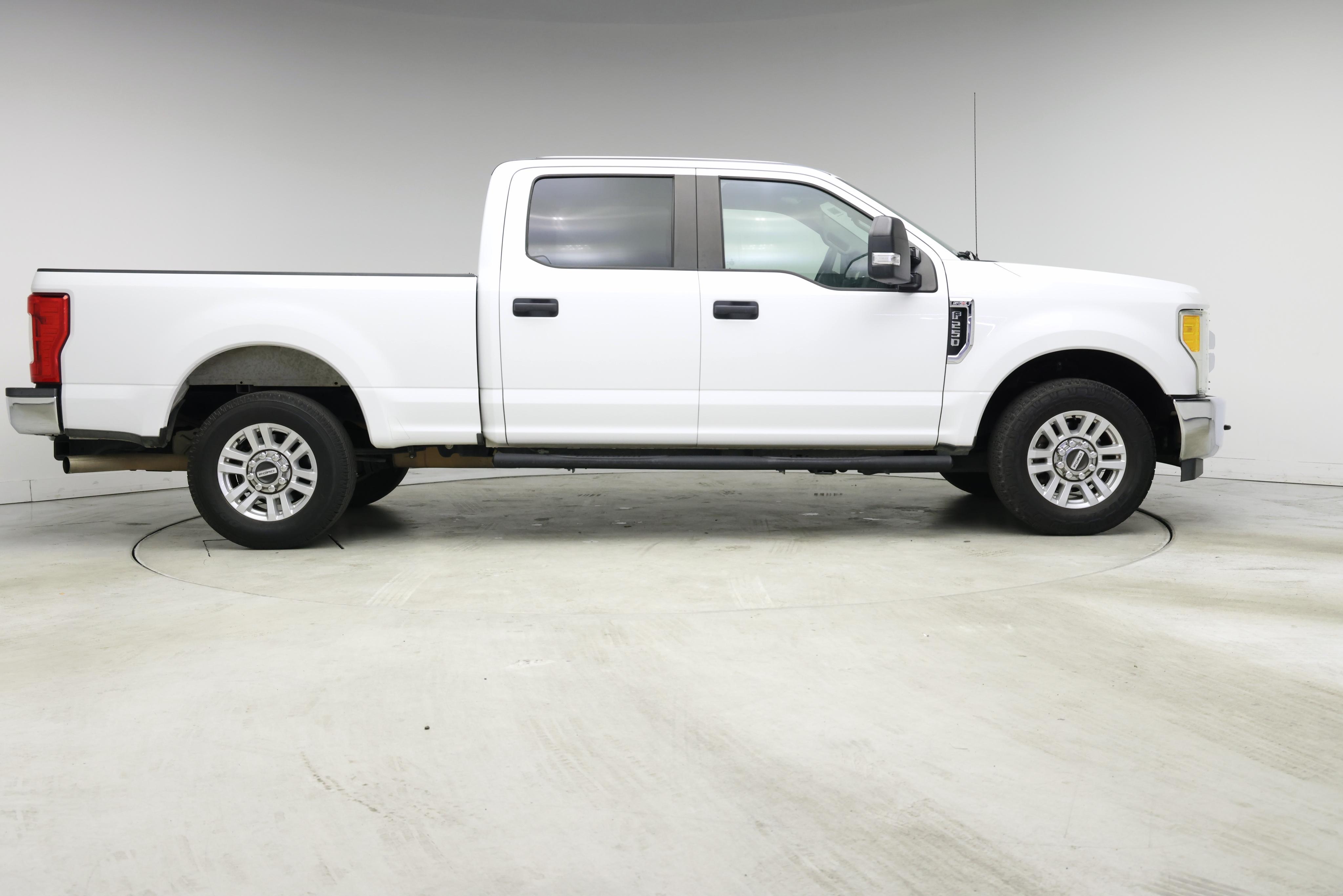 Thumbnail: 2017 Ford F-250 - 7