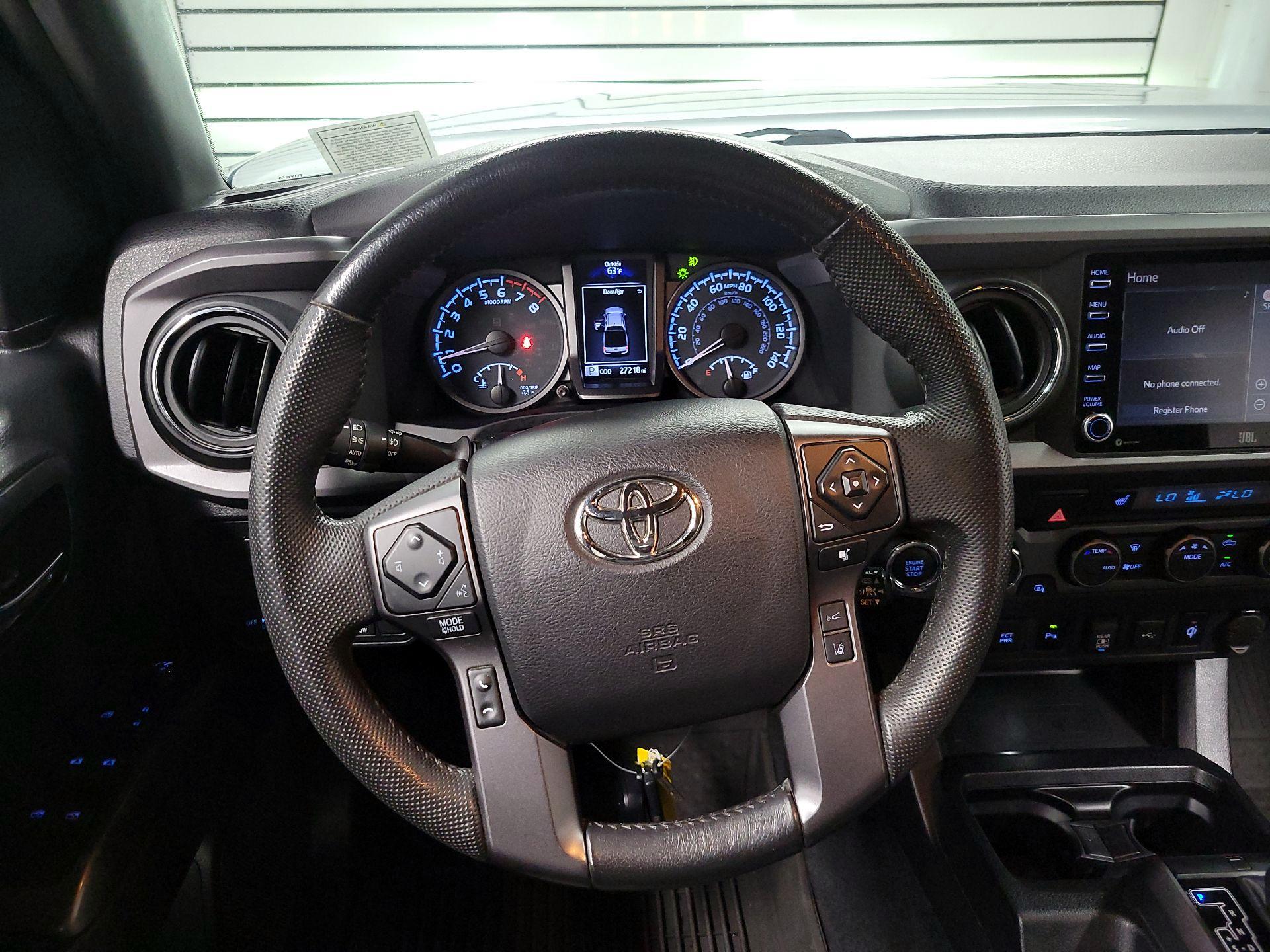 Thumbnail: 2022 Toyota Tacoma - 10