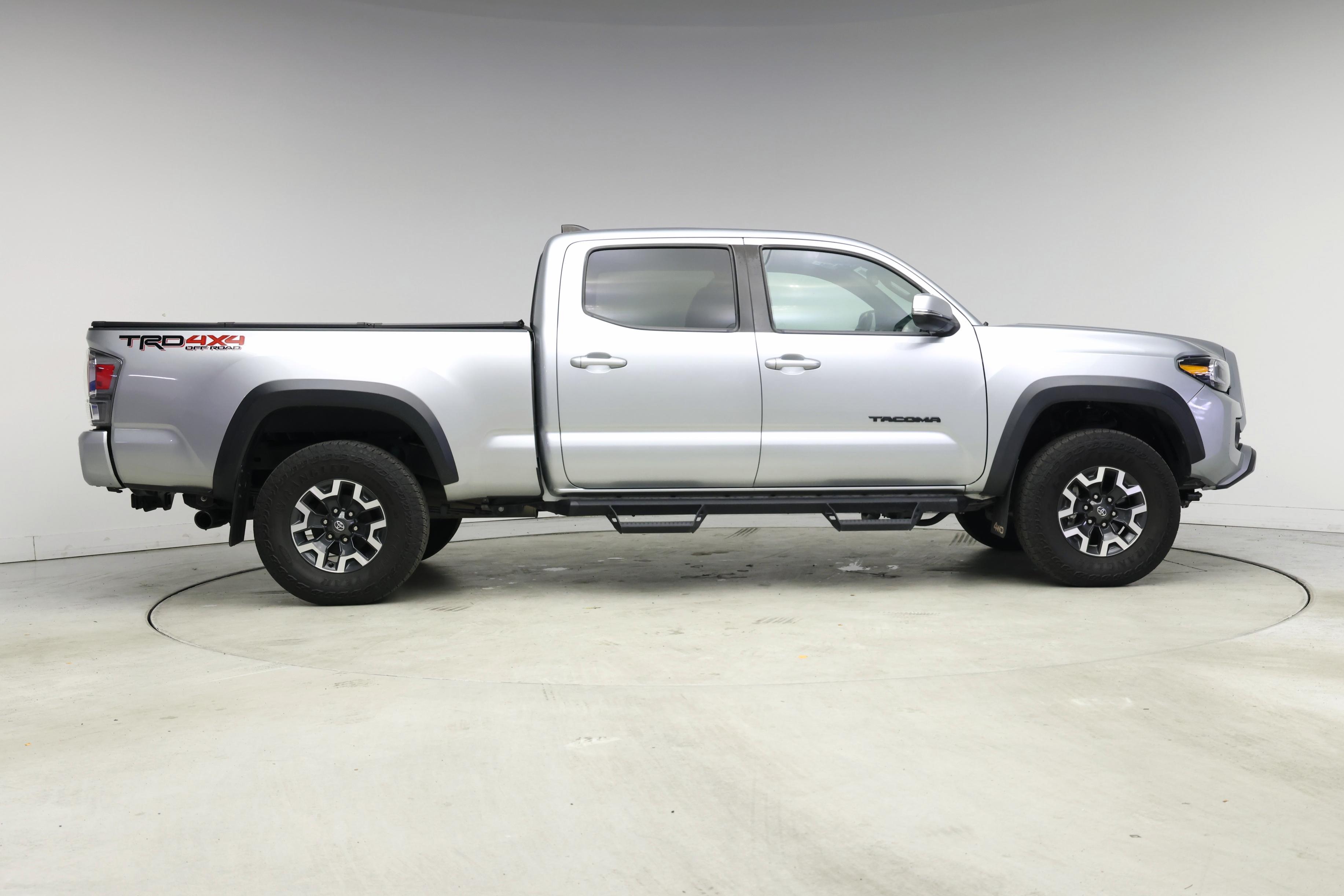 Thumbnail: 2022 Toyota Tacoma - 7