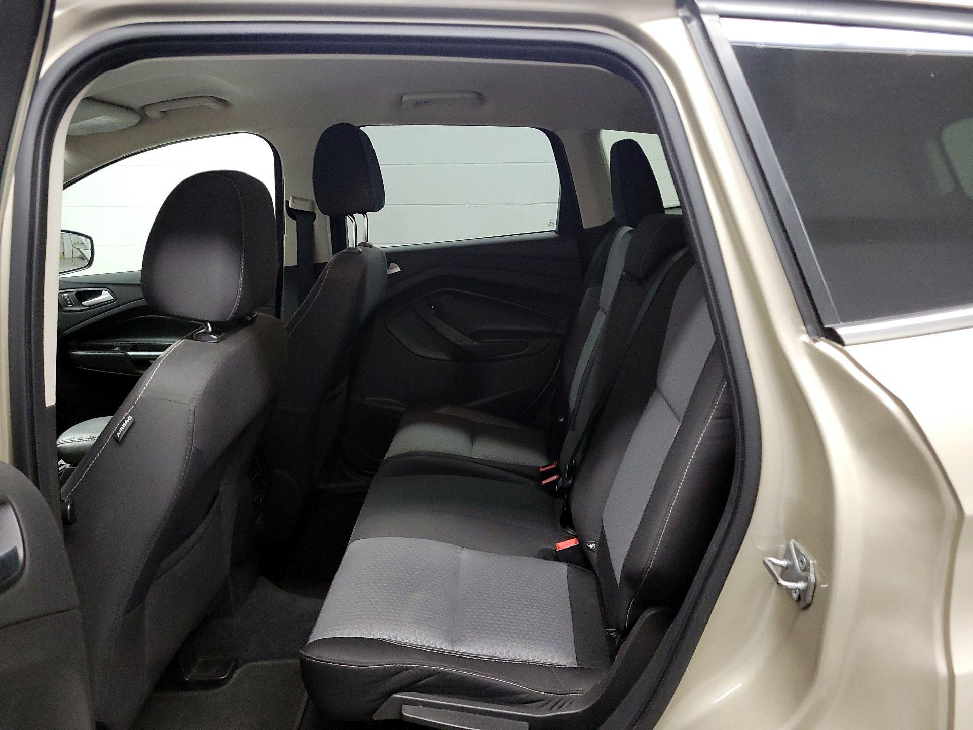 Thumbnail: 2017 Ford Escape - 16