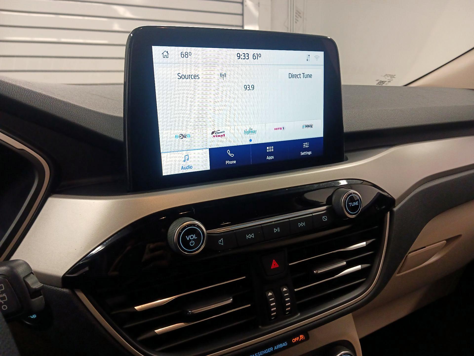 Thumbnail: 2020 Ford Escape - 12