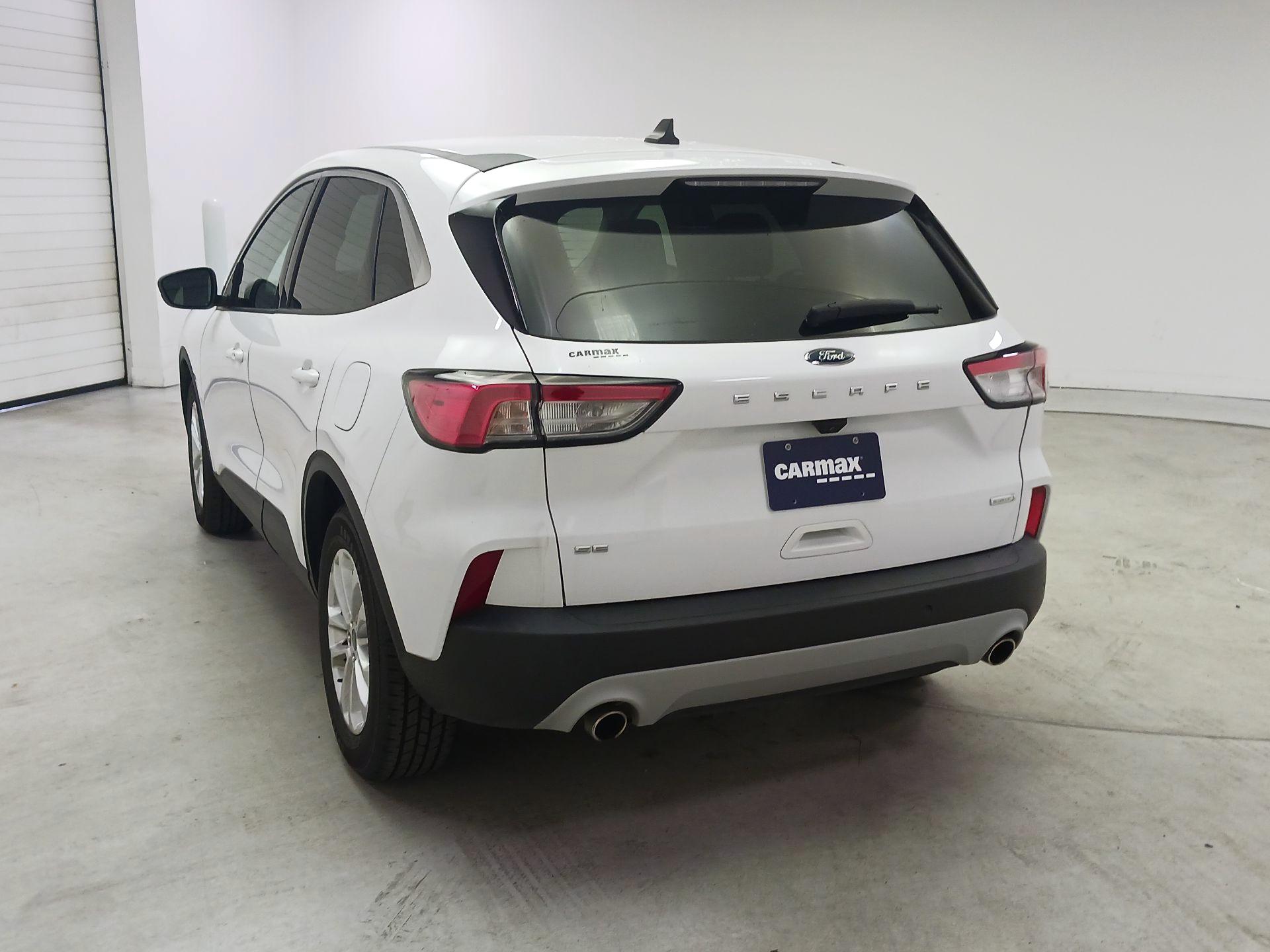 Thumbnail: 2020 Ford Escape - 7