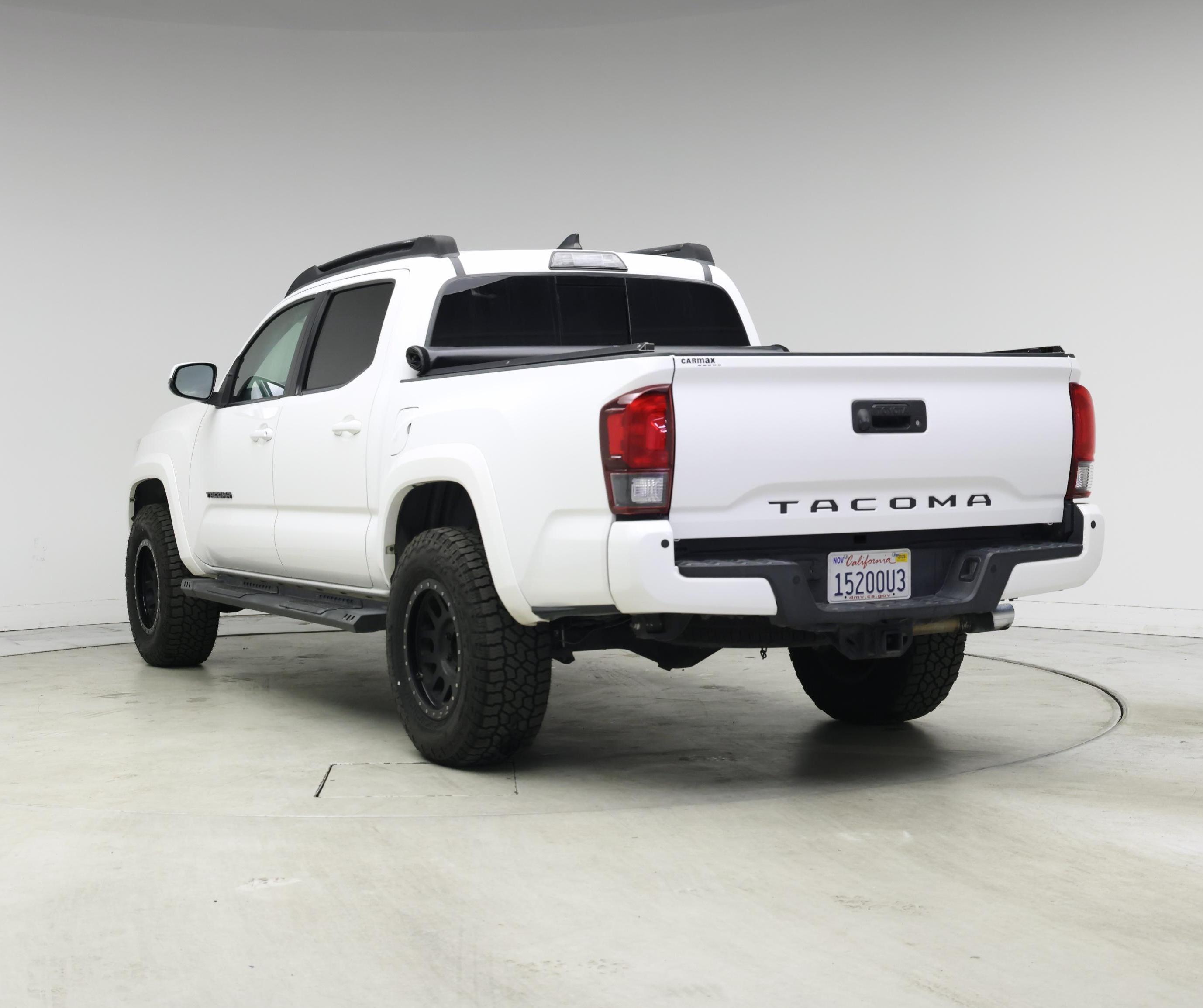 Thumbnail: 2018 Toyota Tacoma - 2